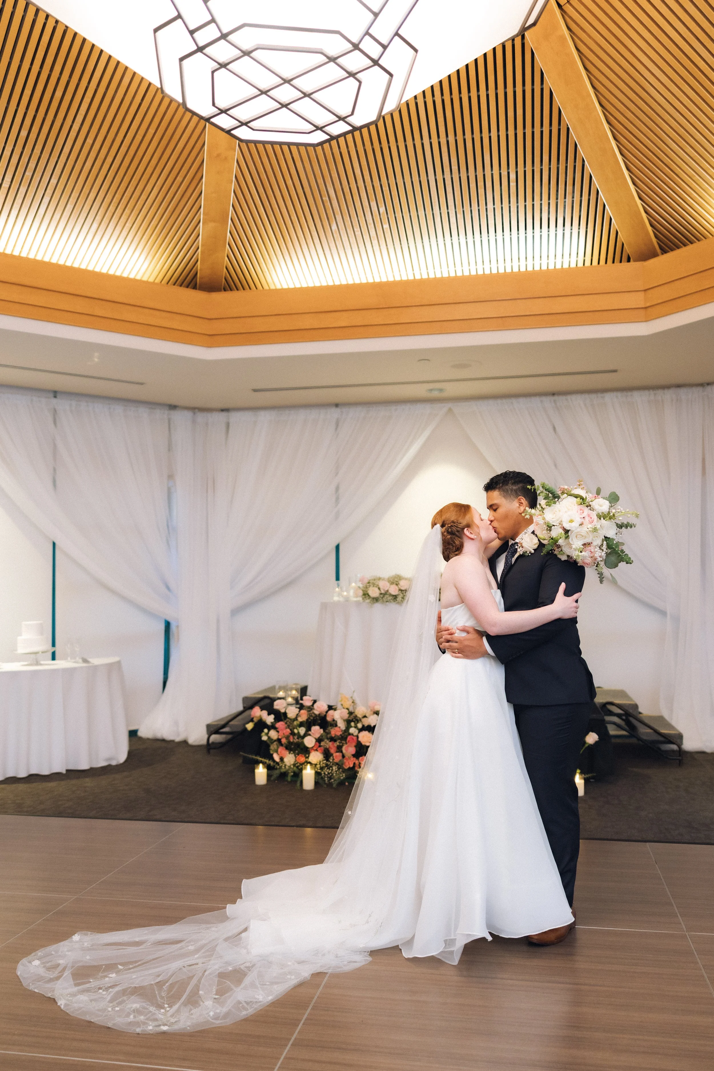 Gina and Andrew Wedding Sneak Peek-70.jpg