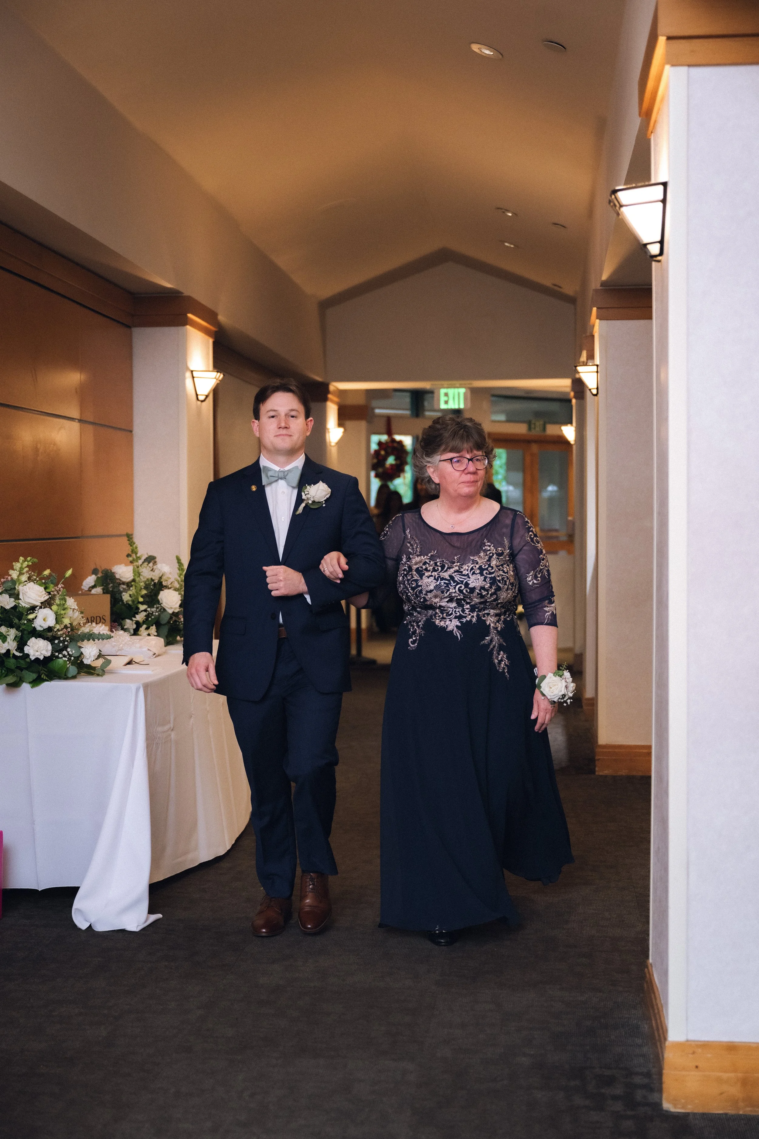 Gina and Andrew Wedding Sneak Peek-40.jpg