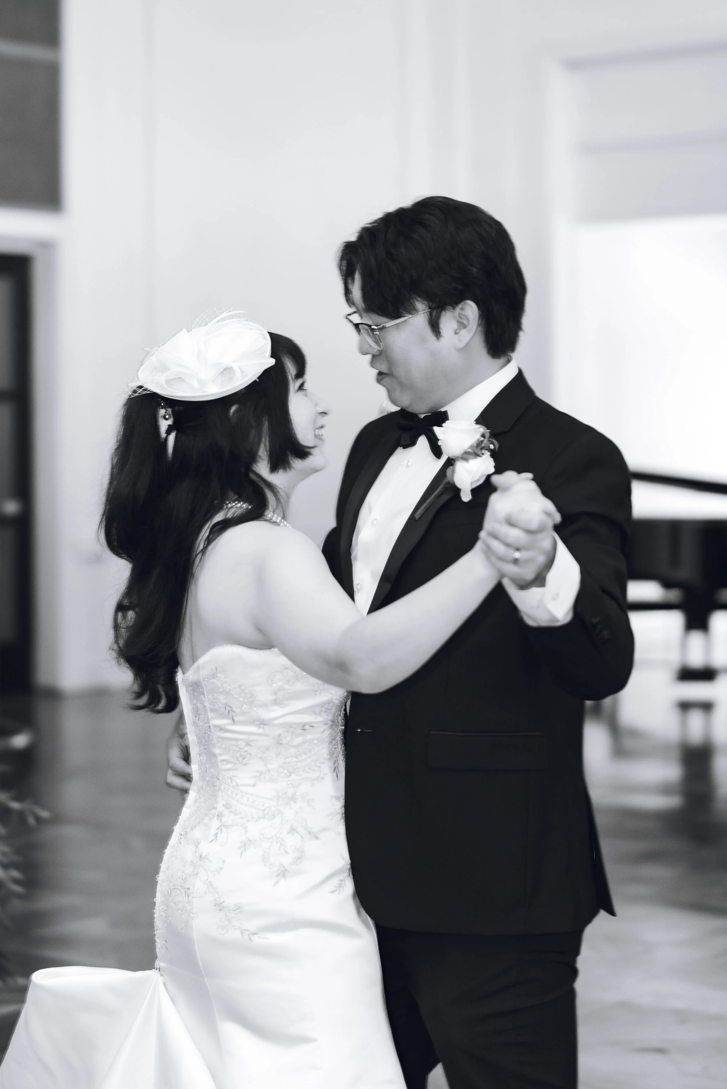 Marina and Josh Sneak peek-79.jpg