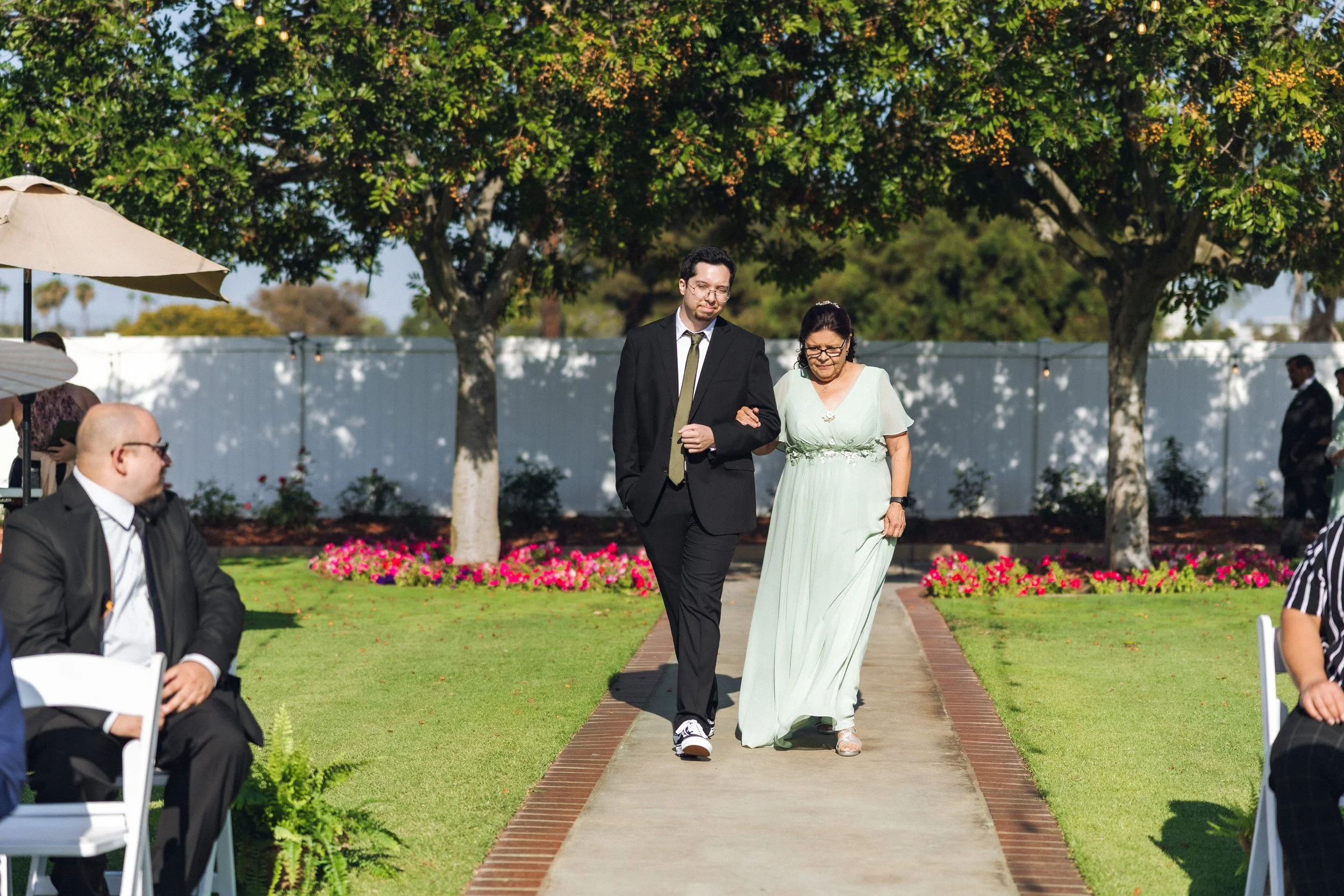 Geneva and Fernando Wedding Sneak Peek-28.jpg