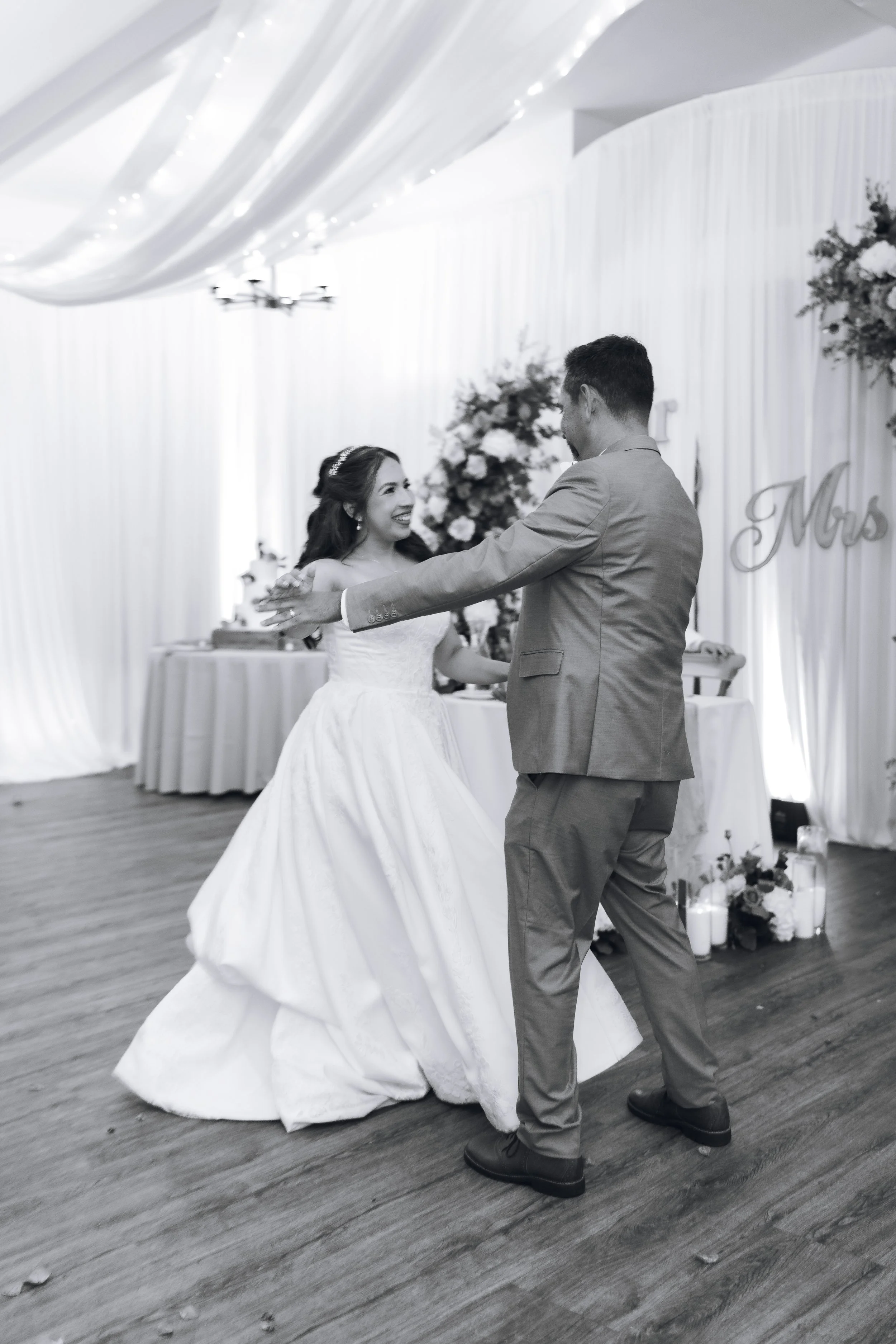 Sneak Peek- Melissa and Anthony-115.jpg