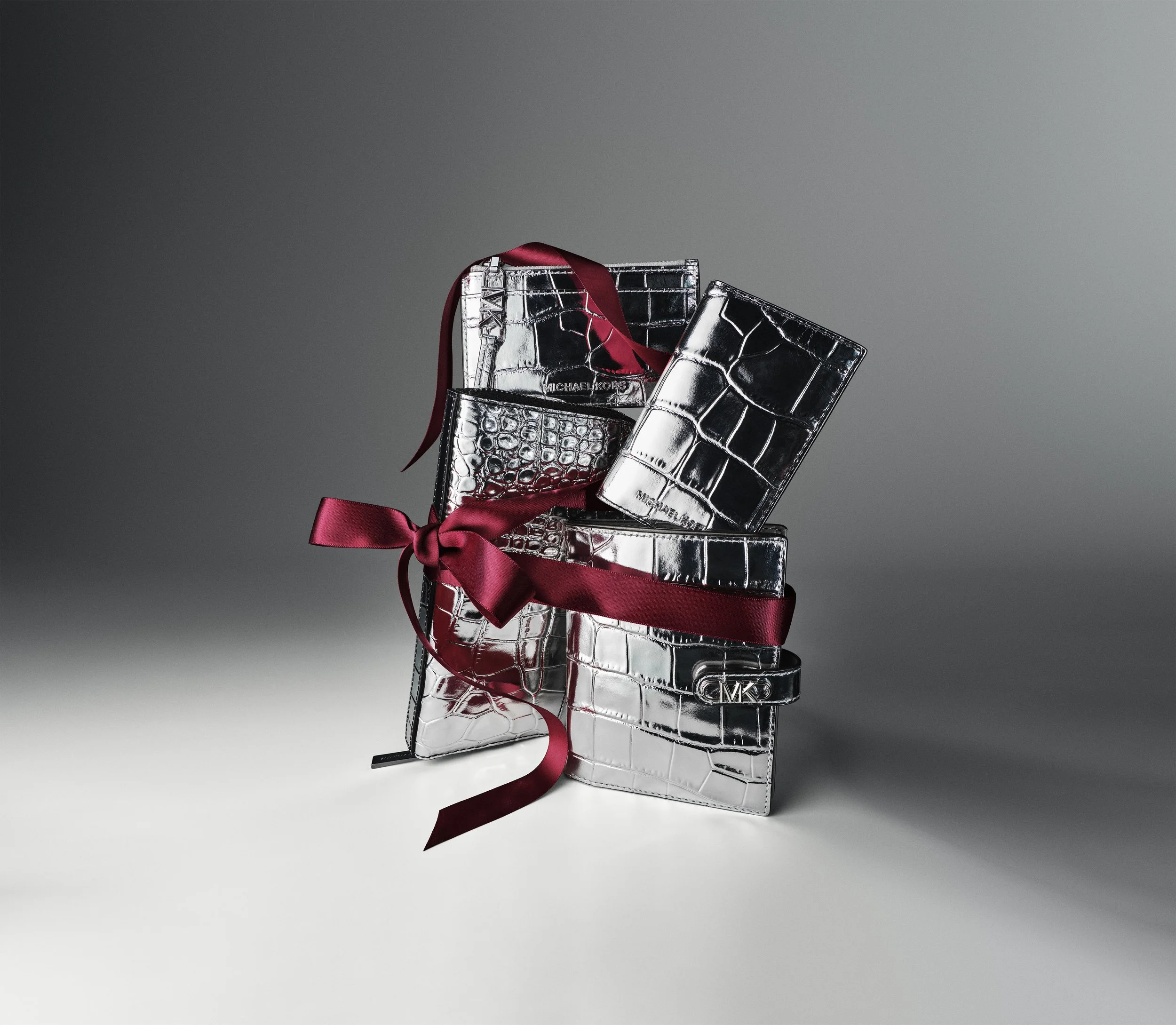 MK_Doherty_GIFT GUIDE_SILVER_BAGS.jpg