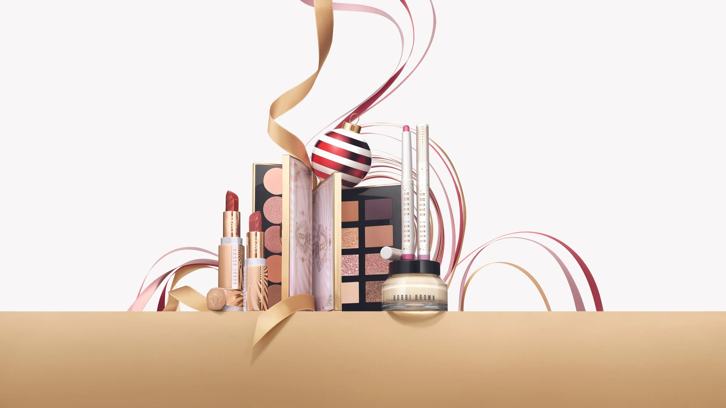 Bobbi_Brown_Holiday_Hero.jpg