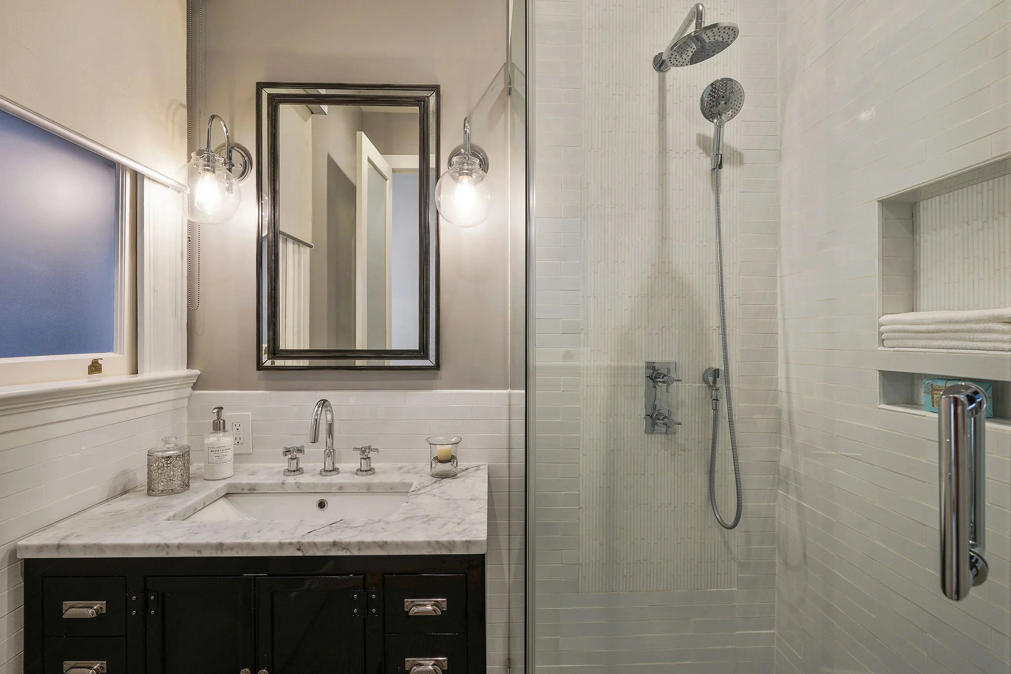 lexiesainedesign_phcguestbath2.jpg