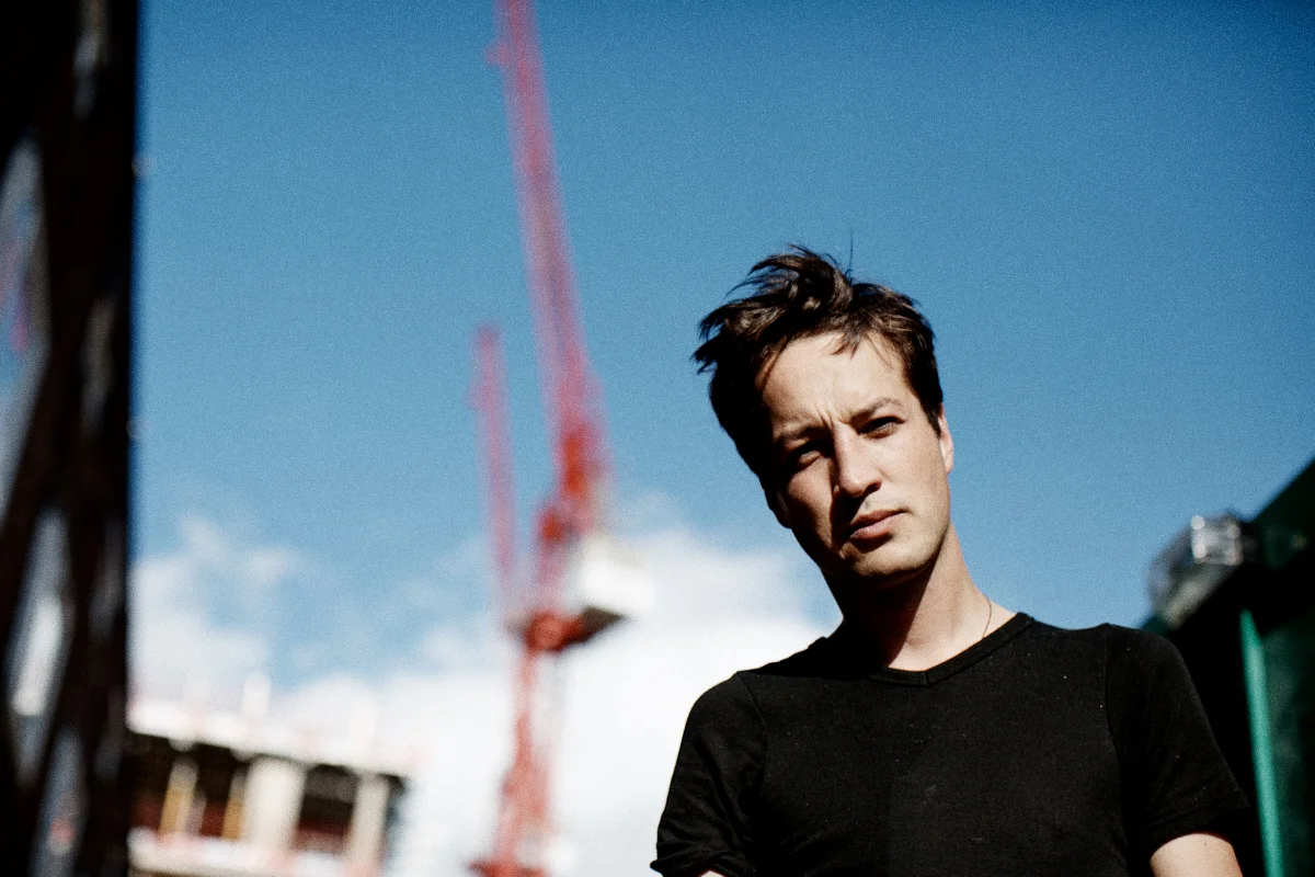 Marlon 1  Photo credit Steve Gullick - hi-res.jpg