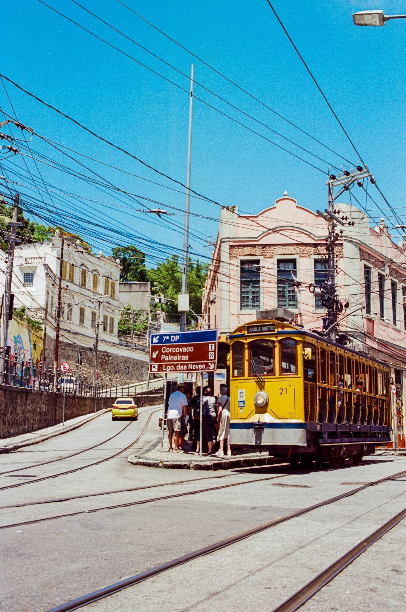 20251210_Rio_de Janeiro_Scan951984542_FM2_Ektar100.jpg