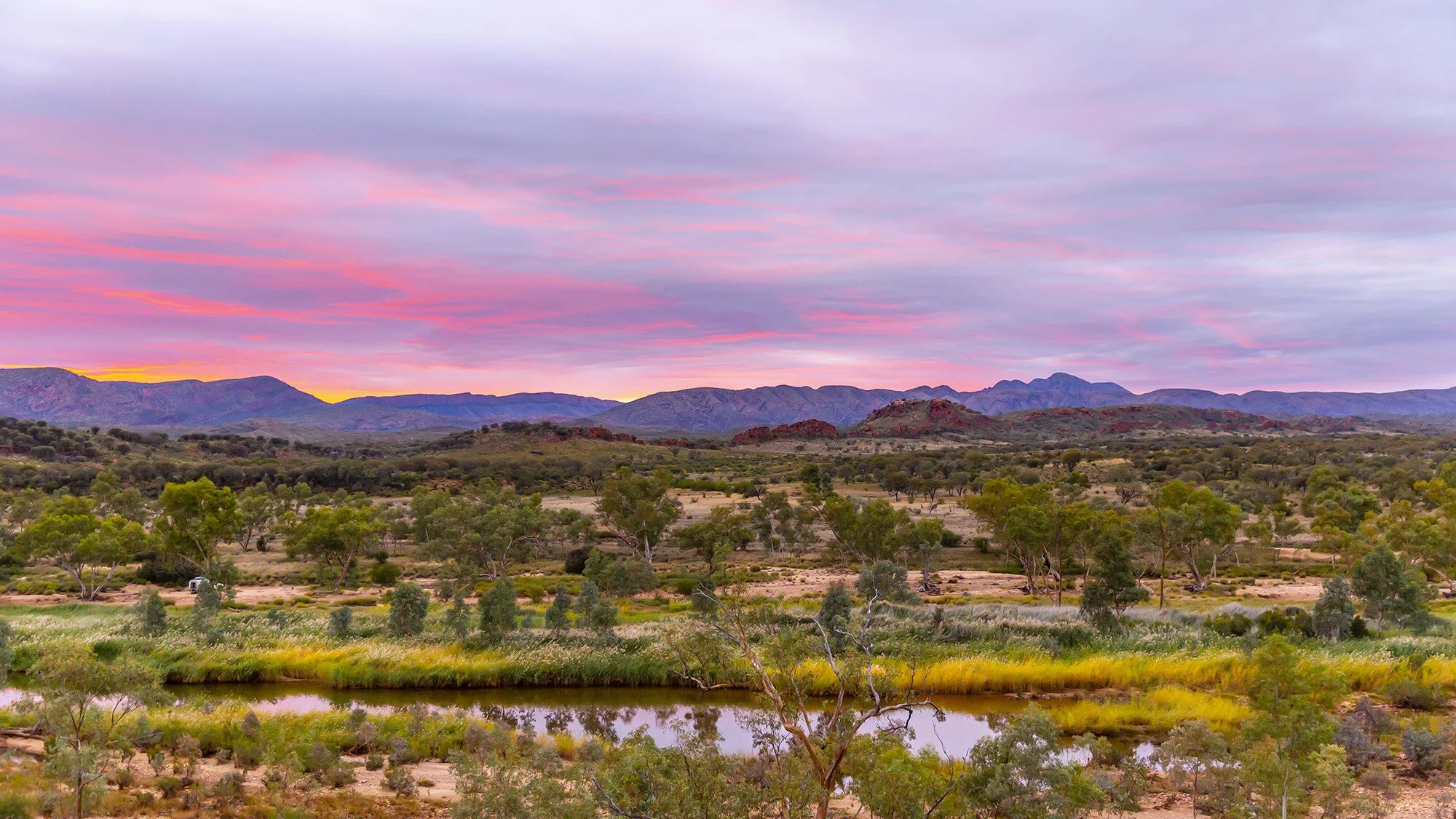 finke river camp.jpg