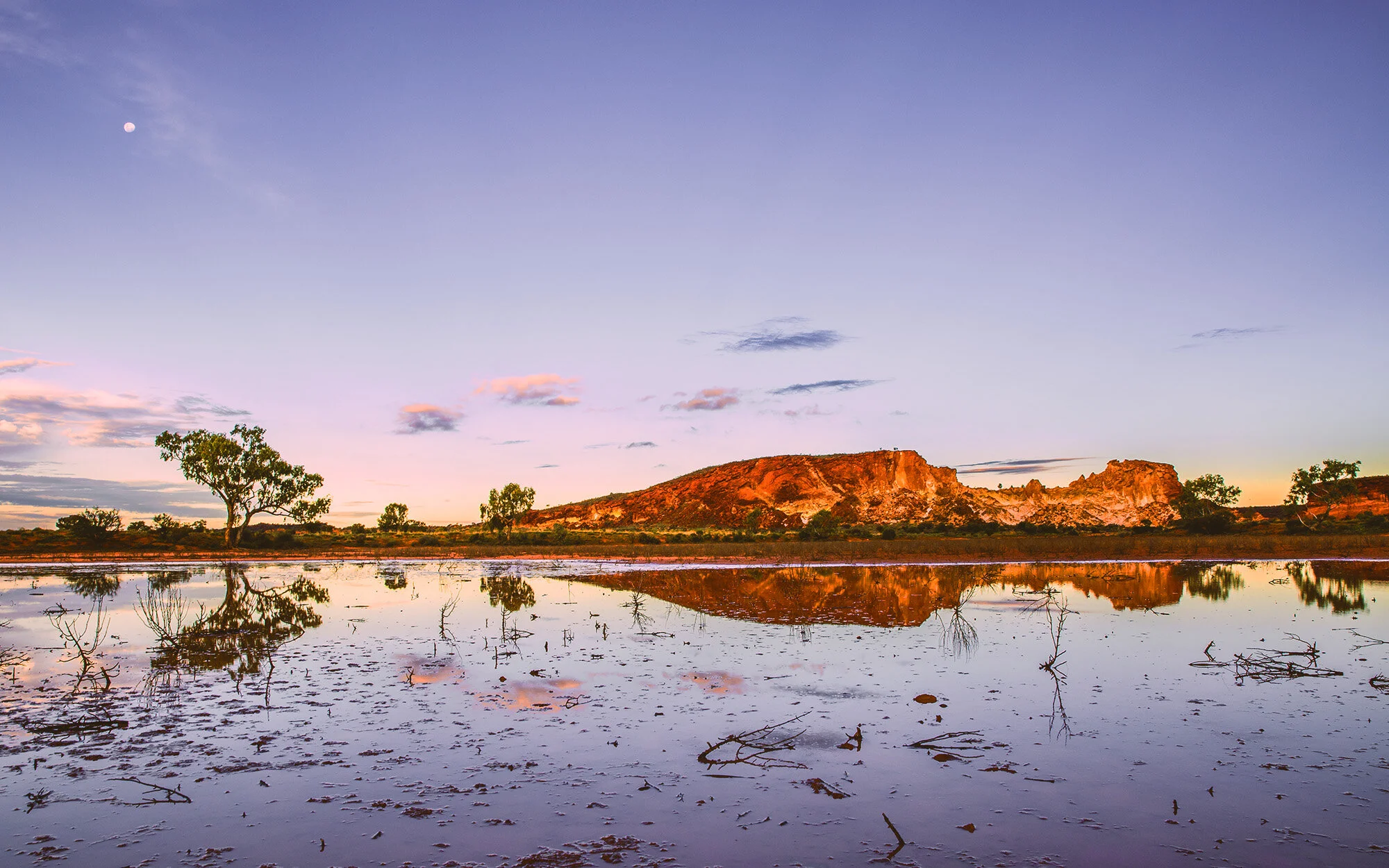 moon over rainbow valley 3.jpg