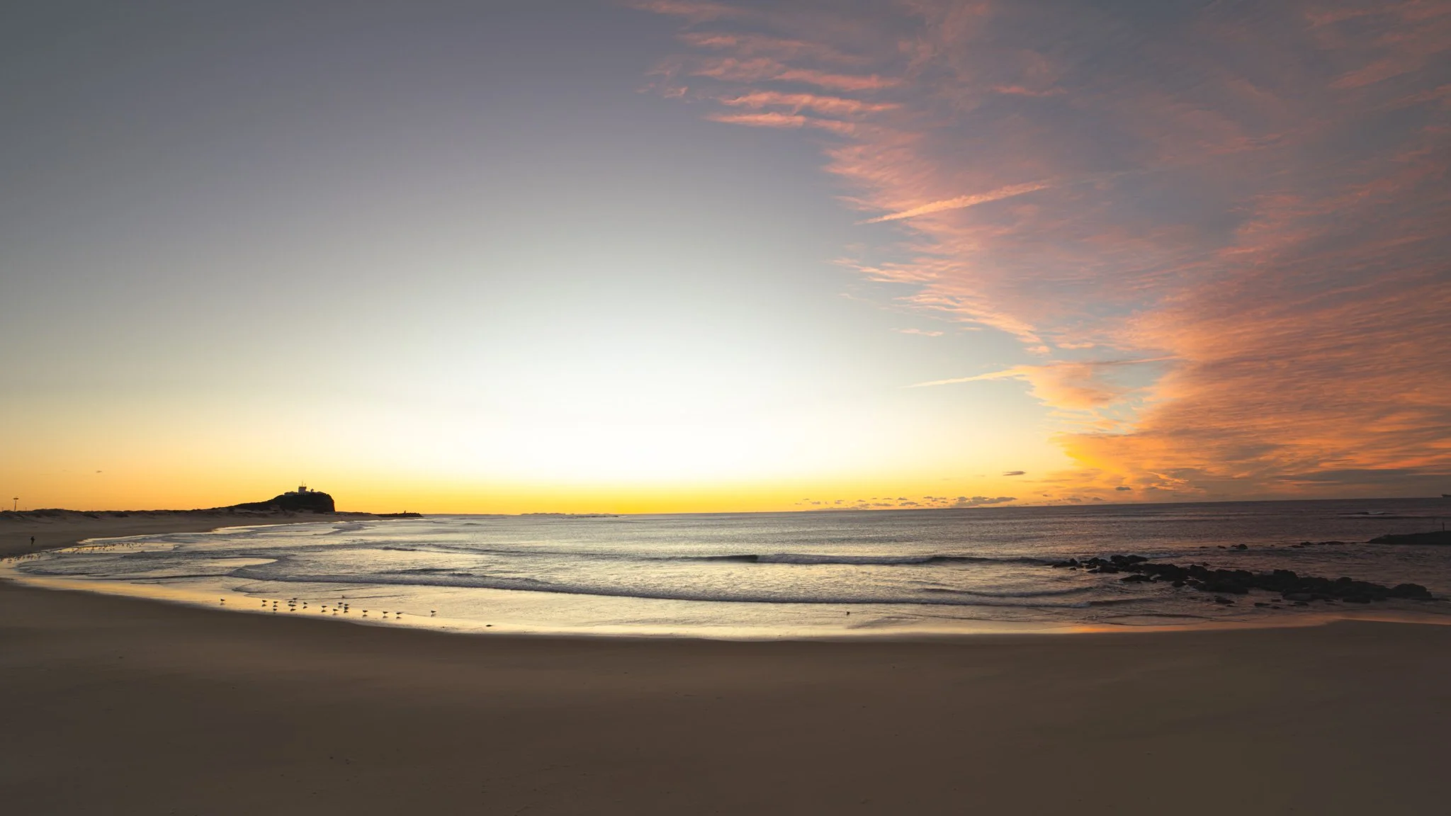 Nobbys Sunrise 3.jpg