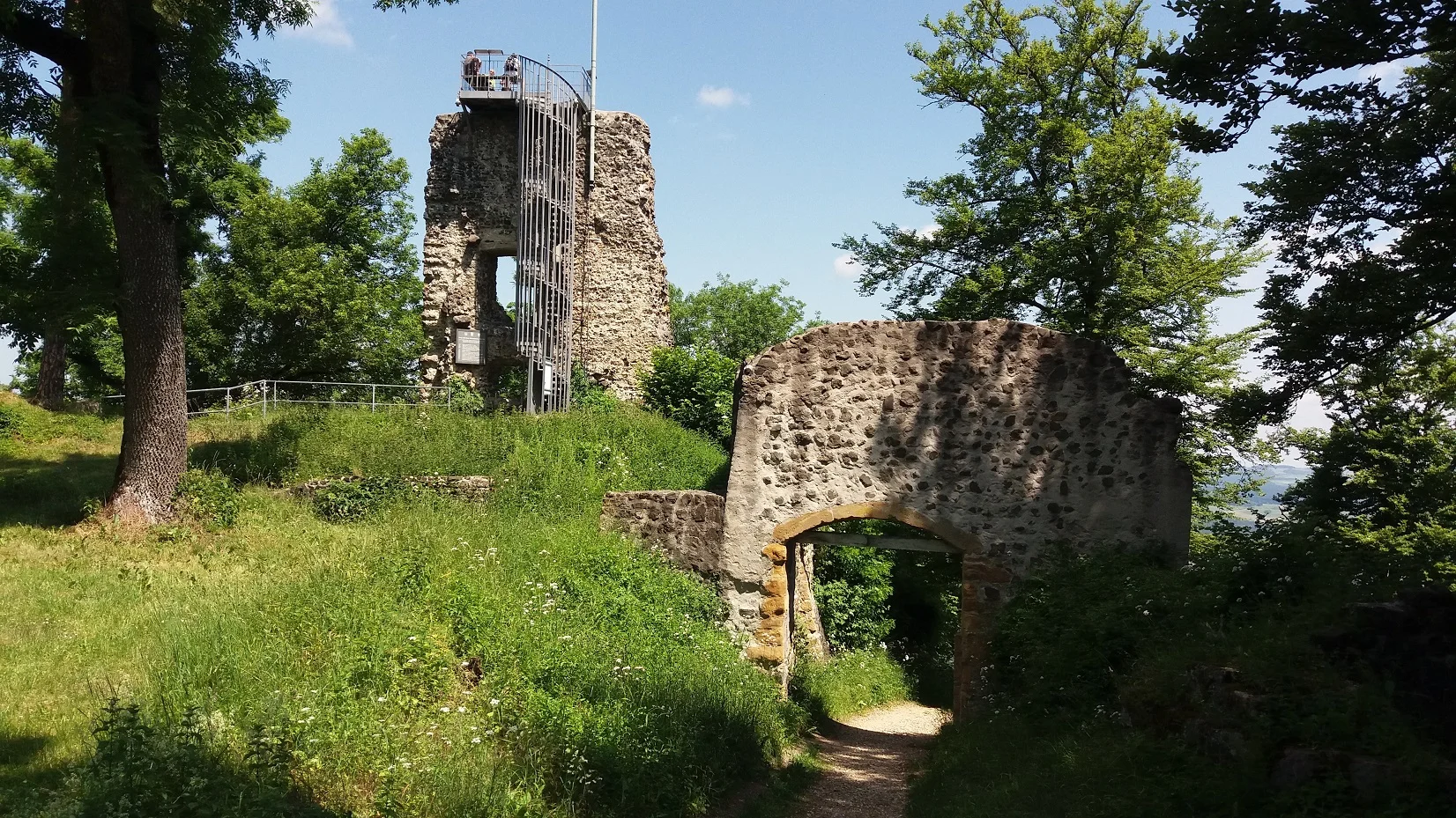 Hohenhewen 002.jpg