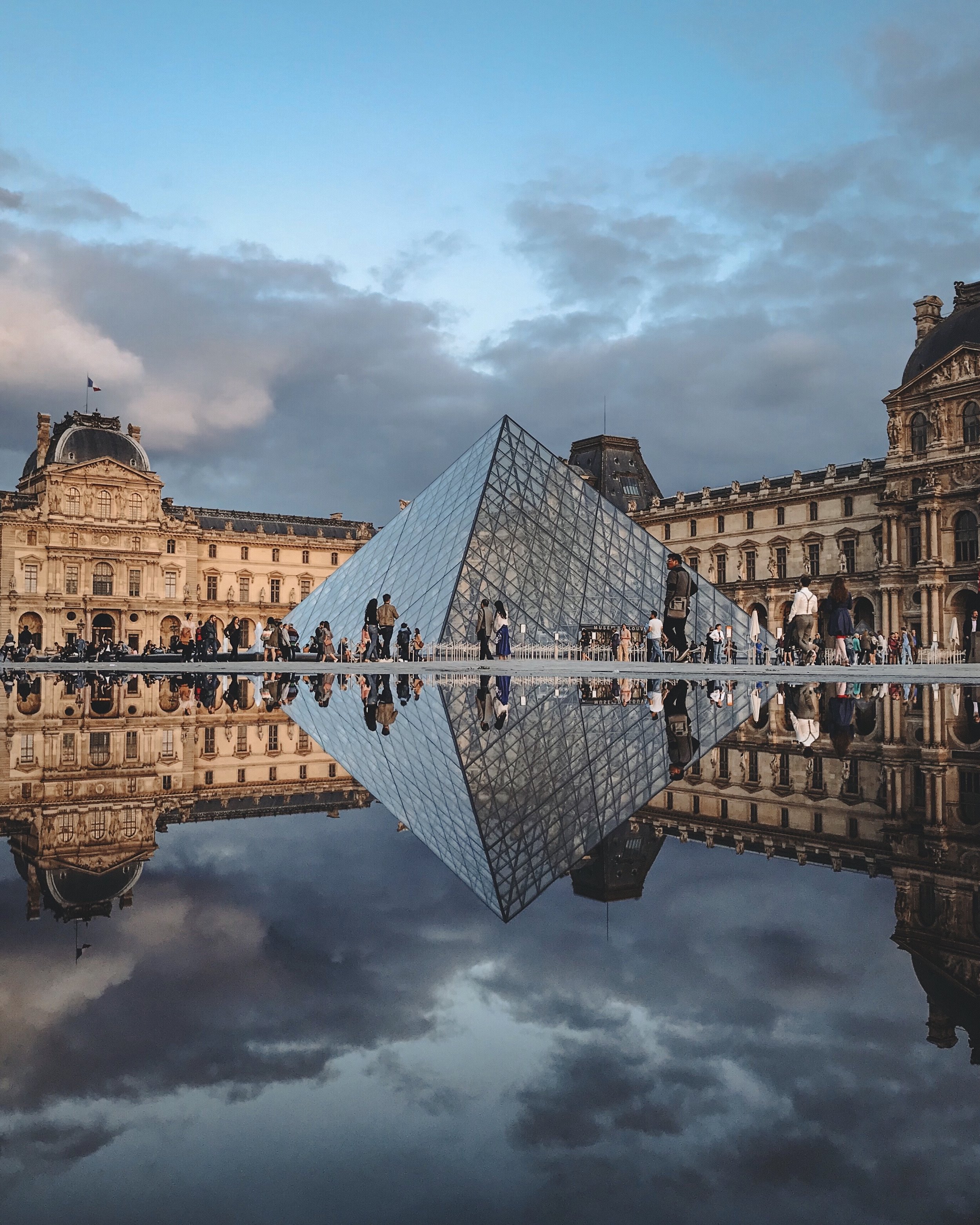 Louvre