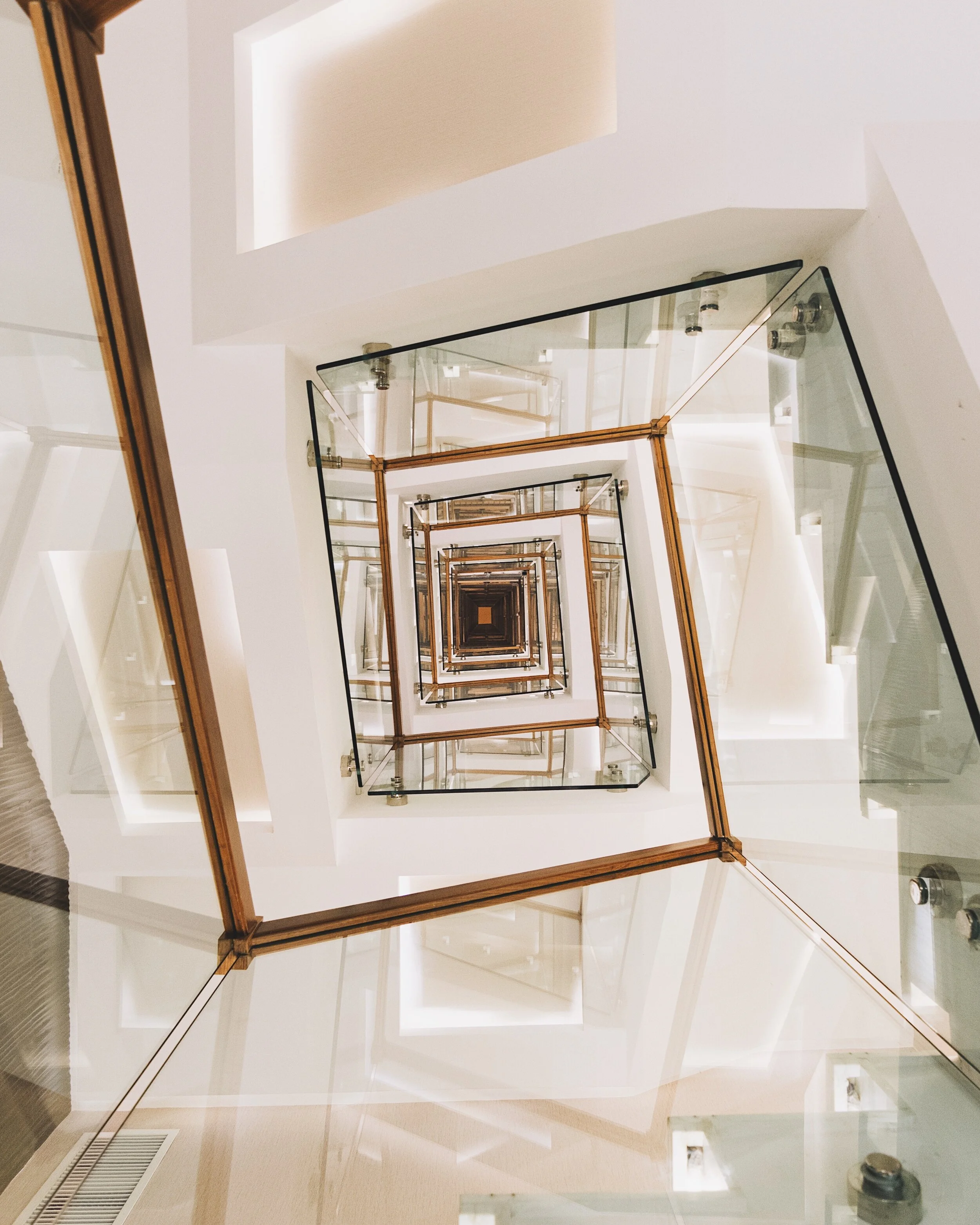 Radissson Blu Dubai Water Front