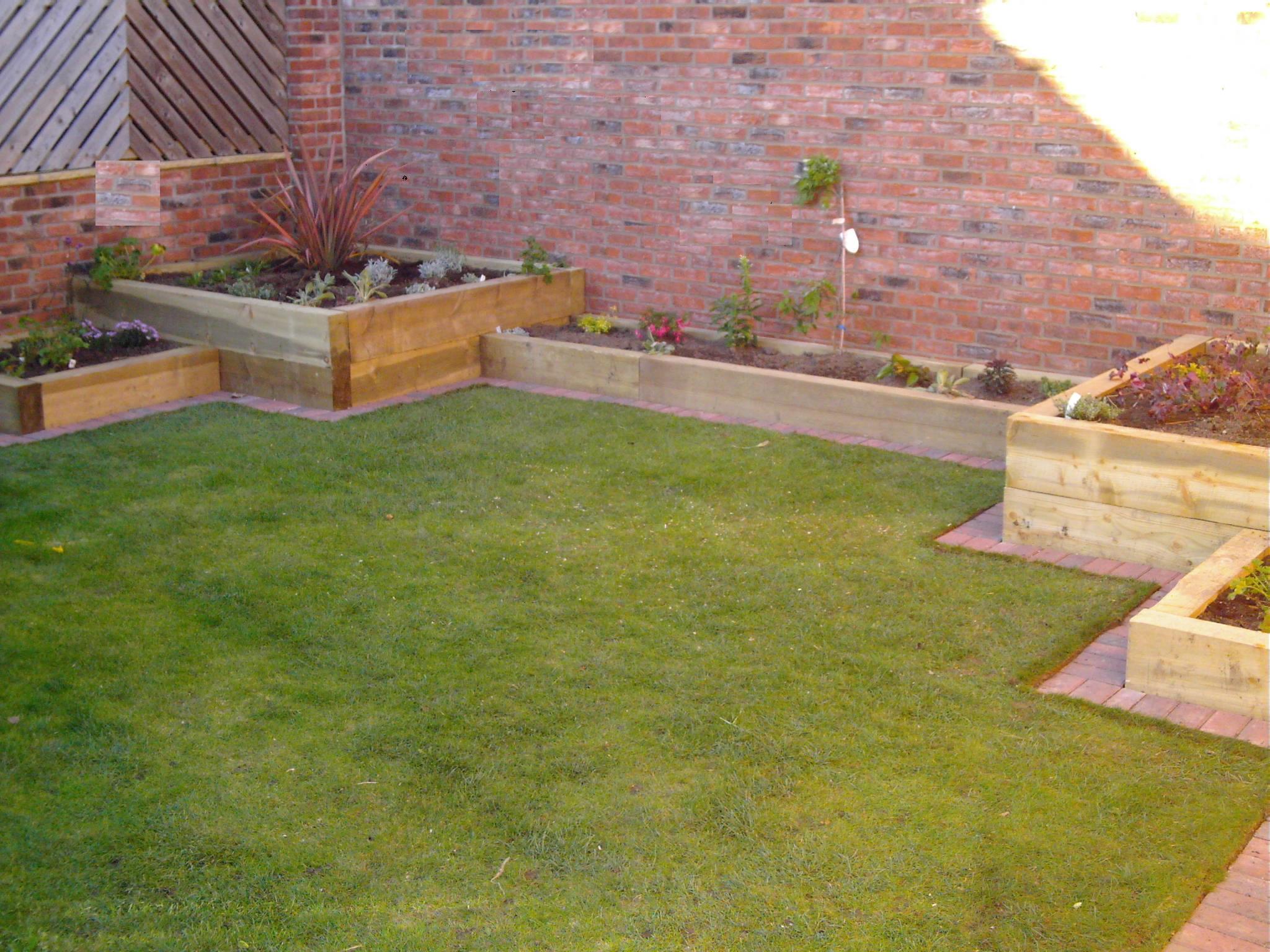 Patio Pagola raised beds york 4.JPG