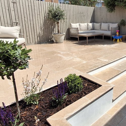 An inspiring Egyptian stone yard creating a liveable area.