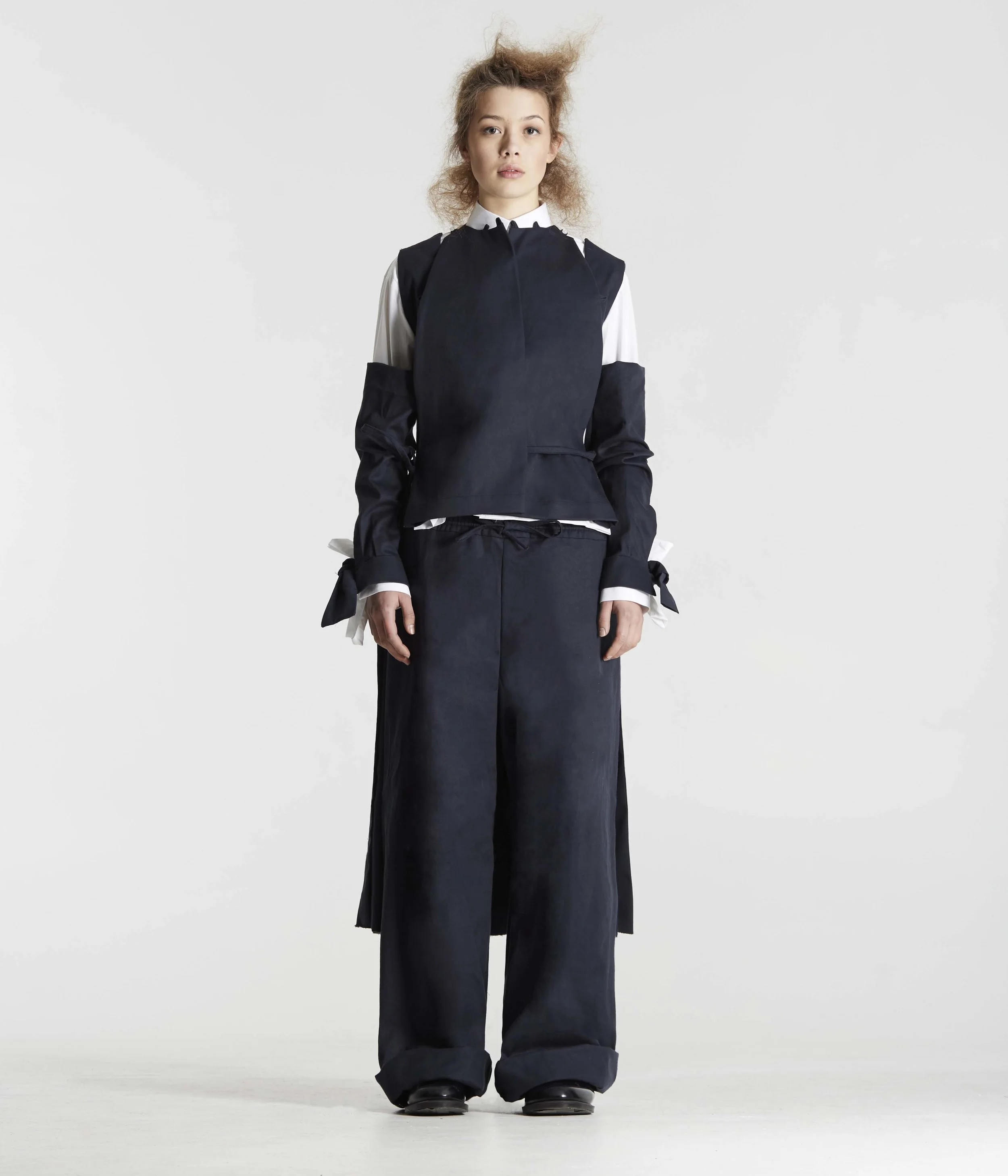 4_GeorgeZenko_20160216_KatieRobertsWood_AW16_Lookbook_19_0177.jpg