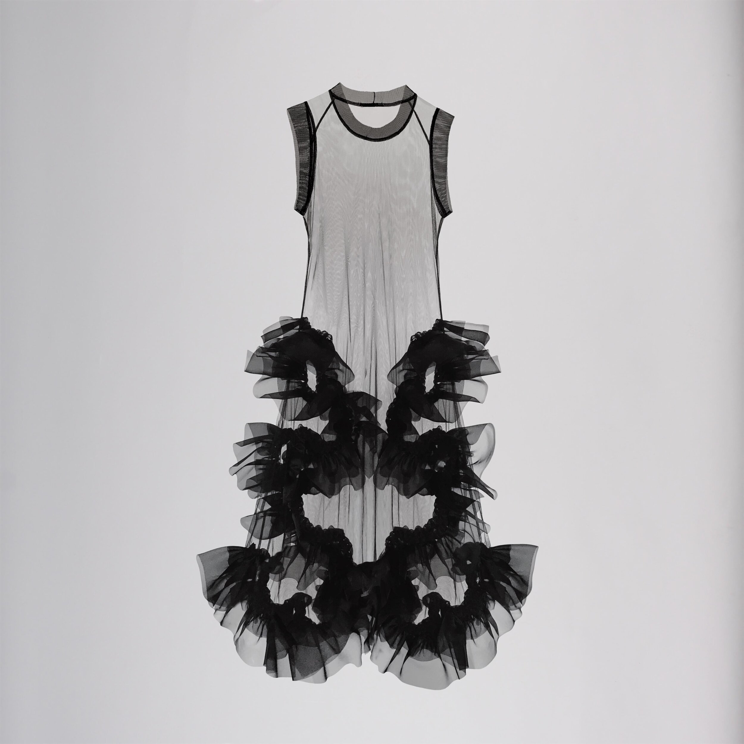 R O B E R T S | W O O D