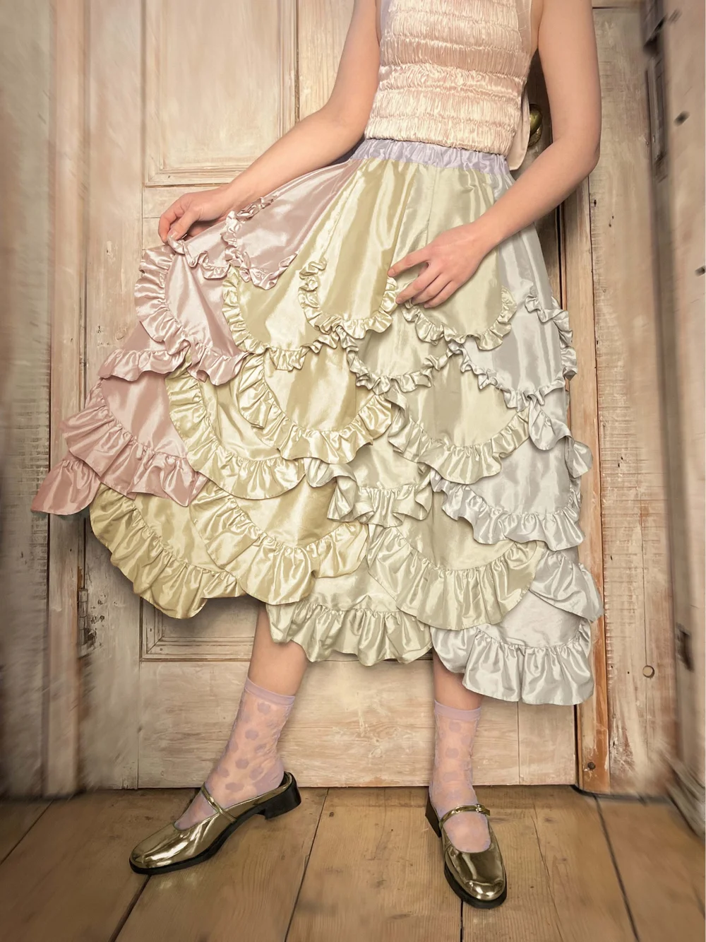 Infinity Ruffle Skirt - Downloadable PDF sewing Pattern R O B E R T S | W O O D Infinity Ruffle Skirt - Downloadable PDF sewing Pattern R O B E R T S | W O O D