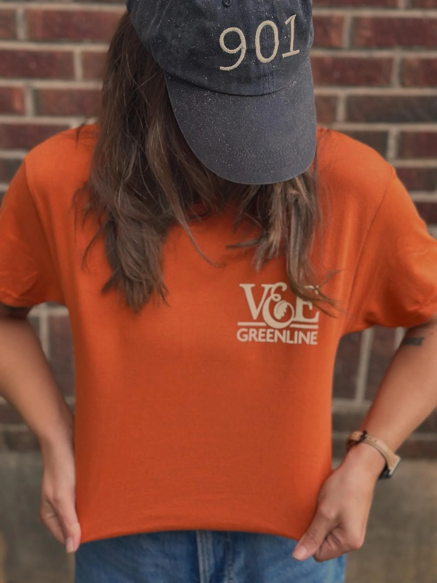 🆓 Limited Edition ✨ all #ARTWALK2025 volunteers get a t-shirt, snacks, drinks, &amp; the gratitude of our local artists &amp; your favorite neighborhood trail ✨ 

Q: are we trying to bribe volunteers with t-shirts? 
A: depends, is it working? 

🔗 l