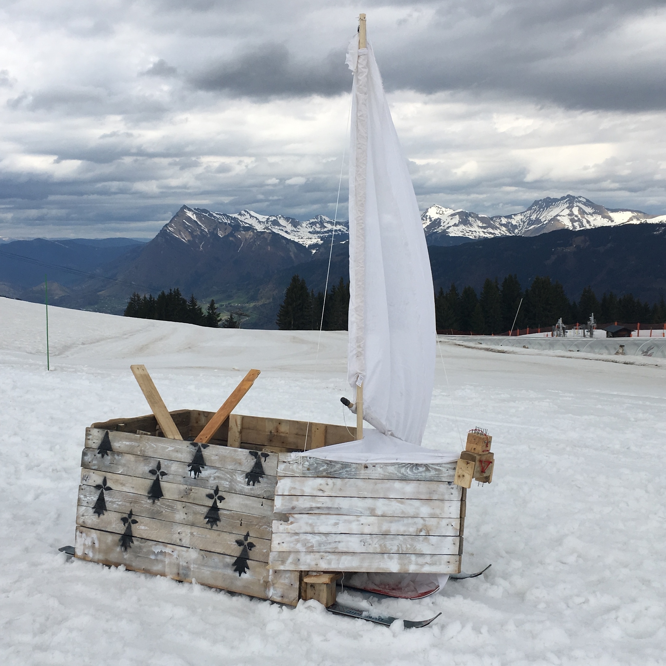 I am sailing (skiing)...