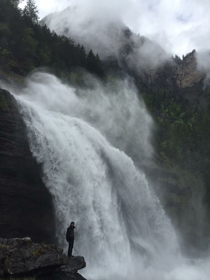 Cascade de Rouget in full force