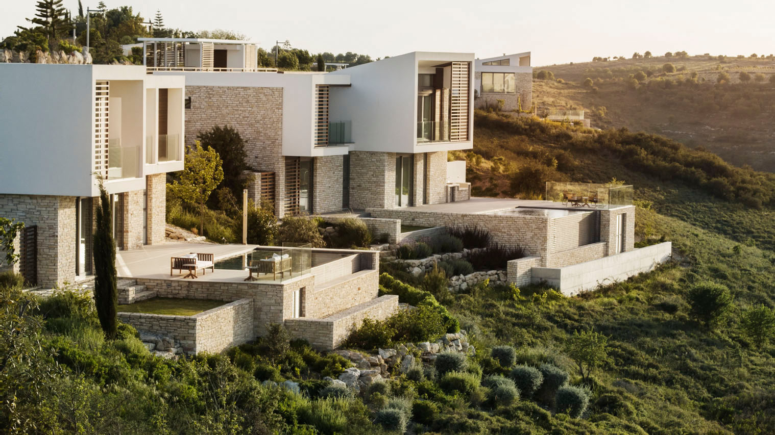 BRANDING A 1BN EUR RESIDENTIAL RESORT
