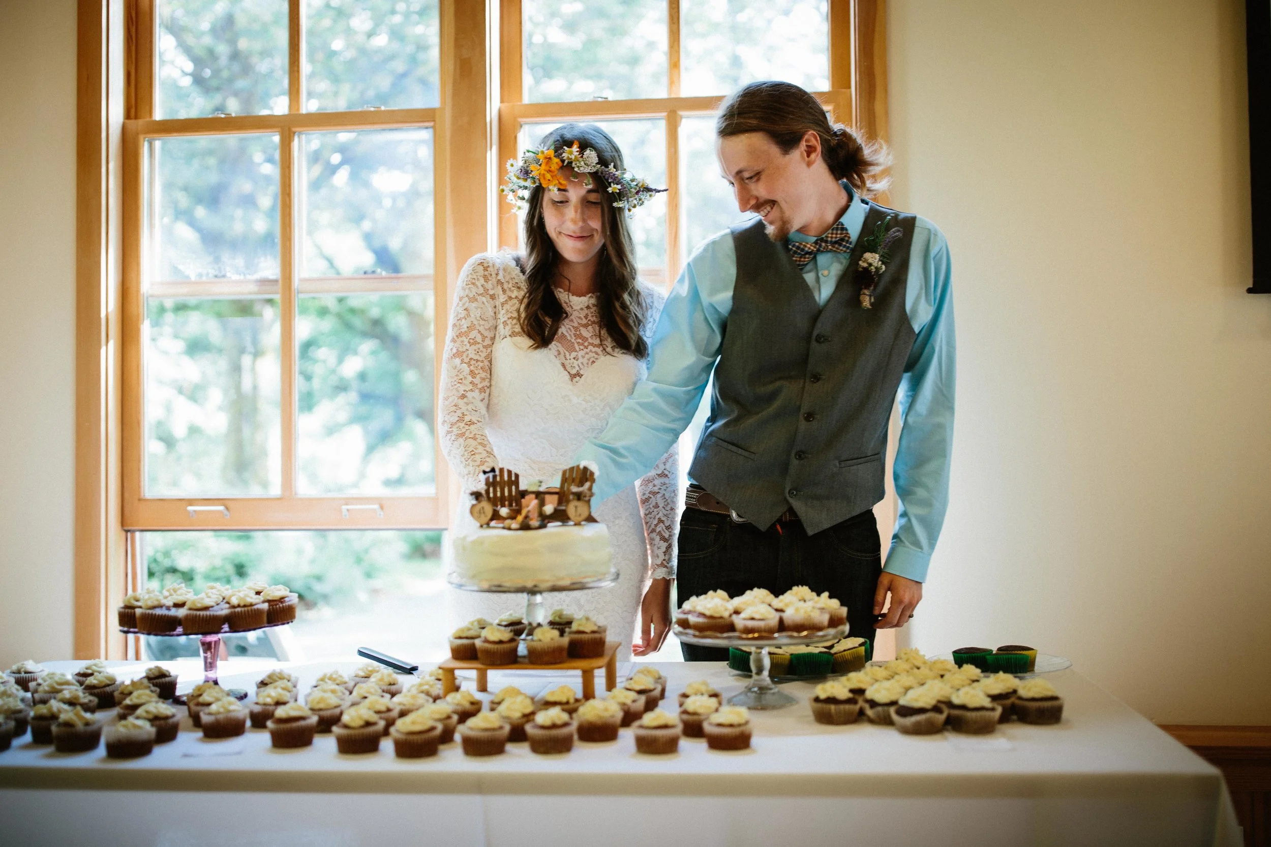 Lindsey&Austin-SneakPeekBLOG-15.jpg