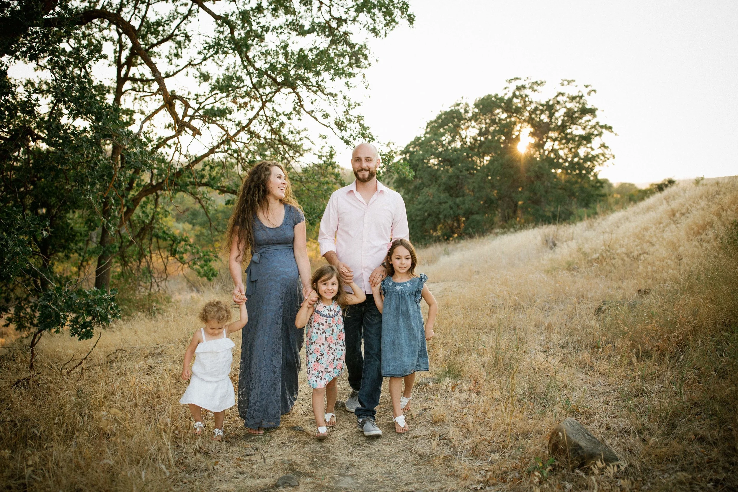 TheRobisonMaternityPortraits-25.jpg