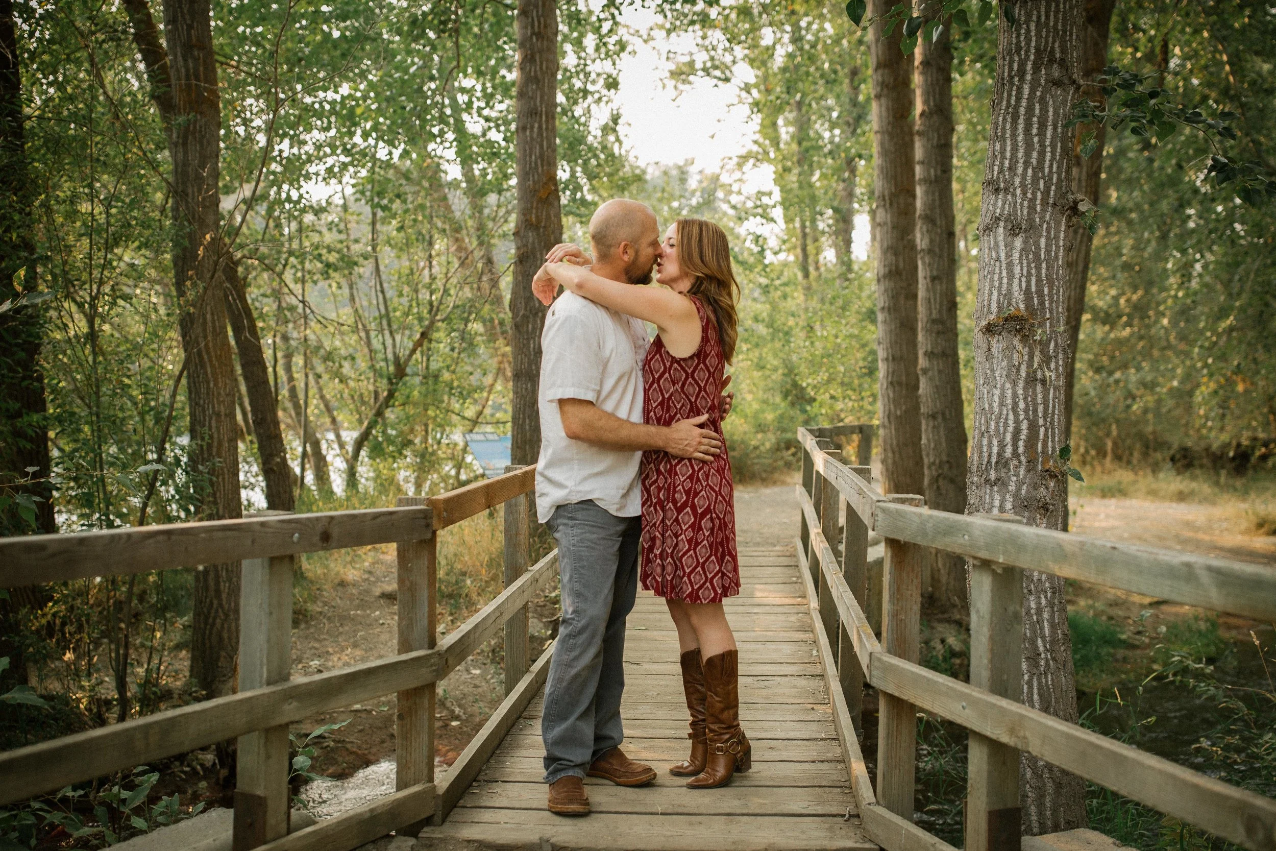 Tiffany&Randy- Enagaged! -5.jpg