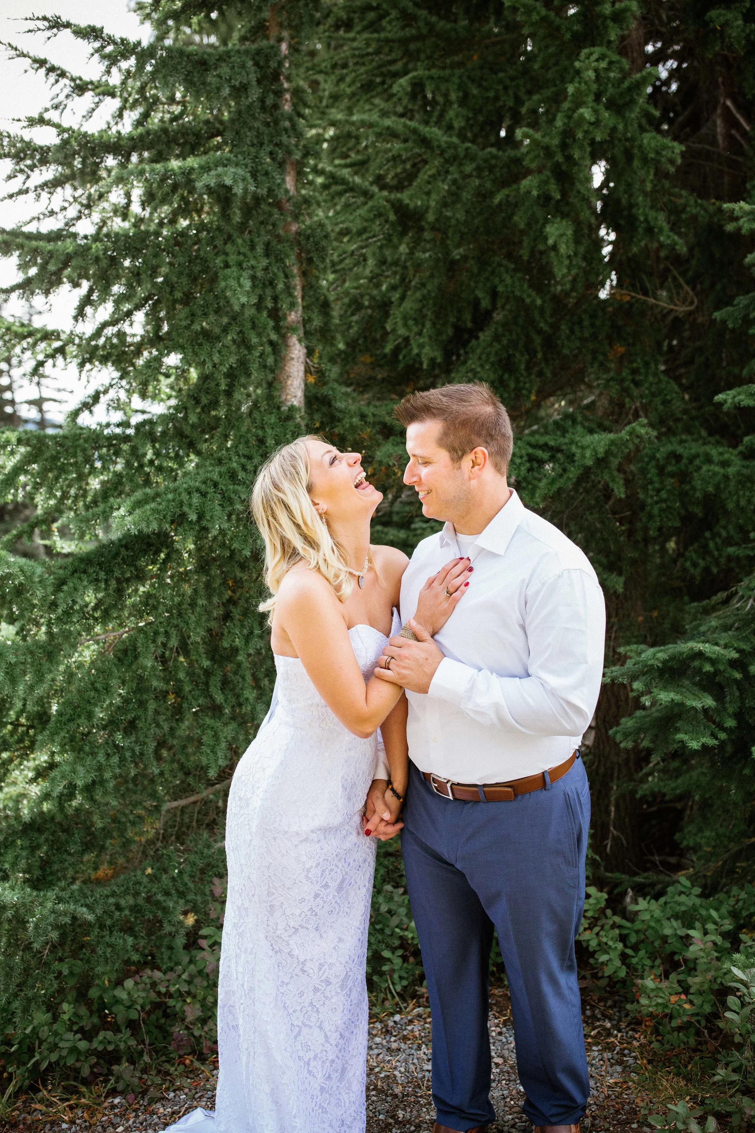 Ashley&Josh-Sneak Peek!BLOG-49.jpg