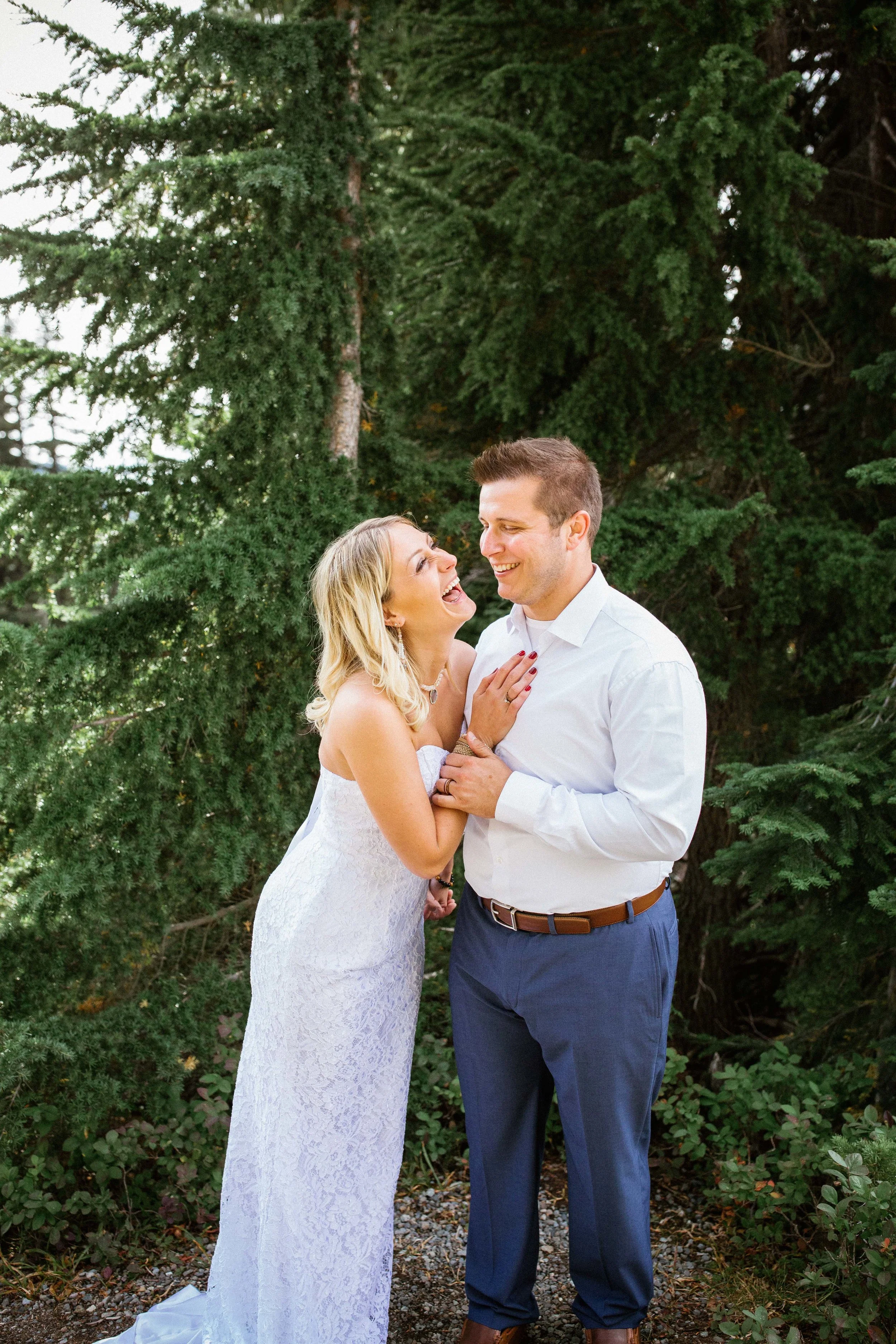 Ashley&Josh-Sneak Peek!BLOG-50.jpg