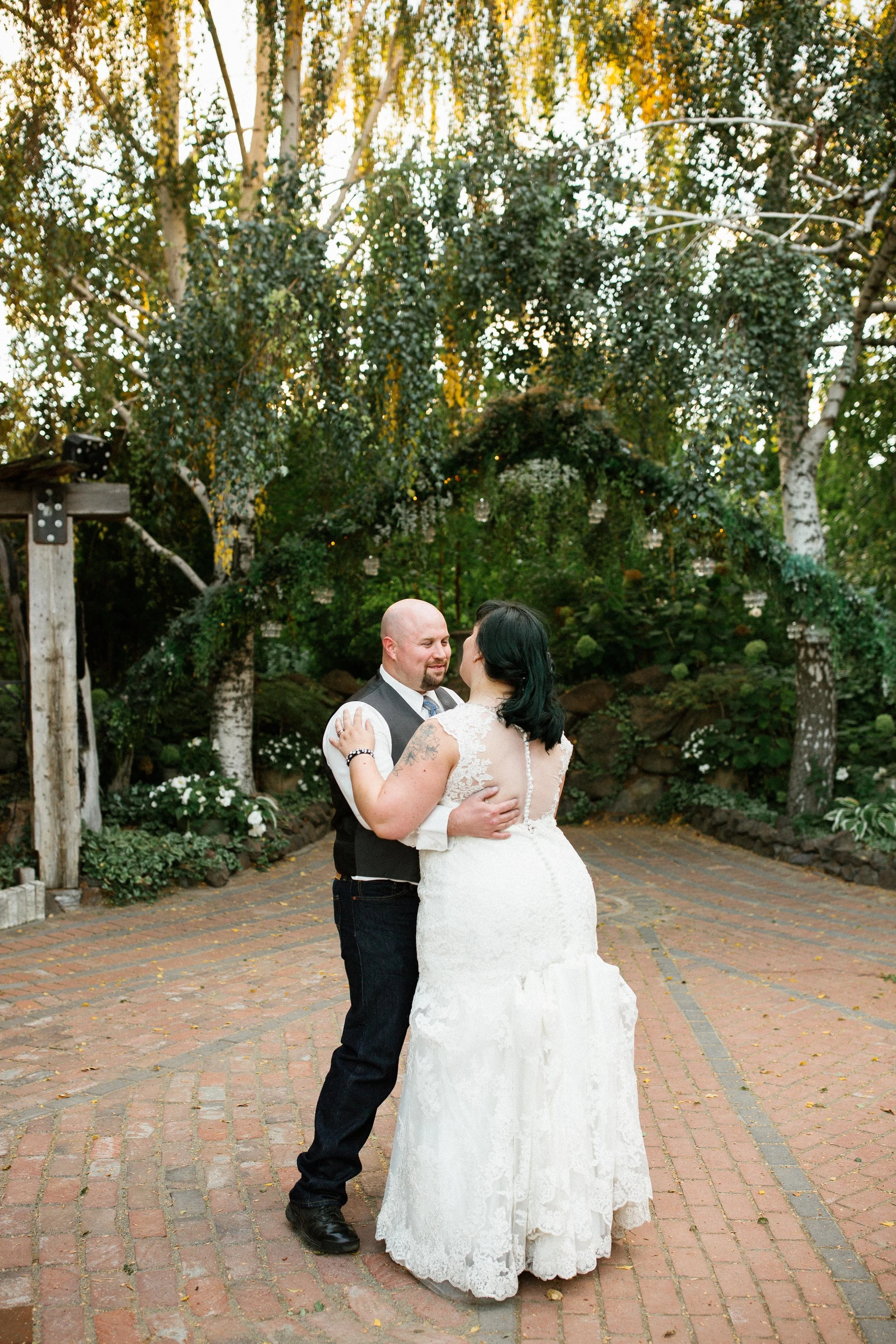 Monika&Ben-Sneak Peek-BLOG-106.jpg