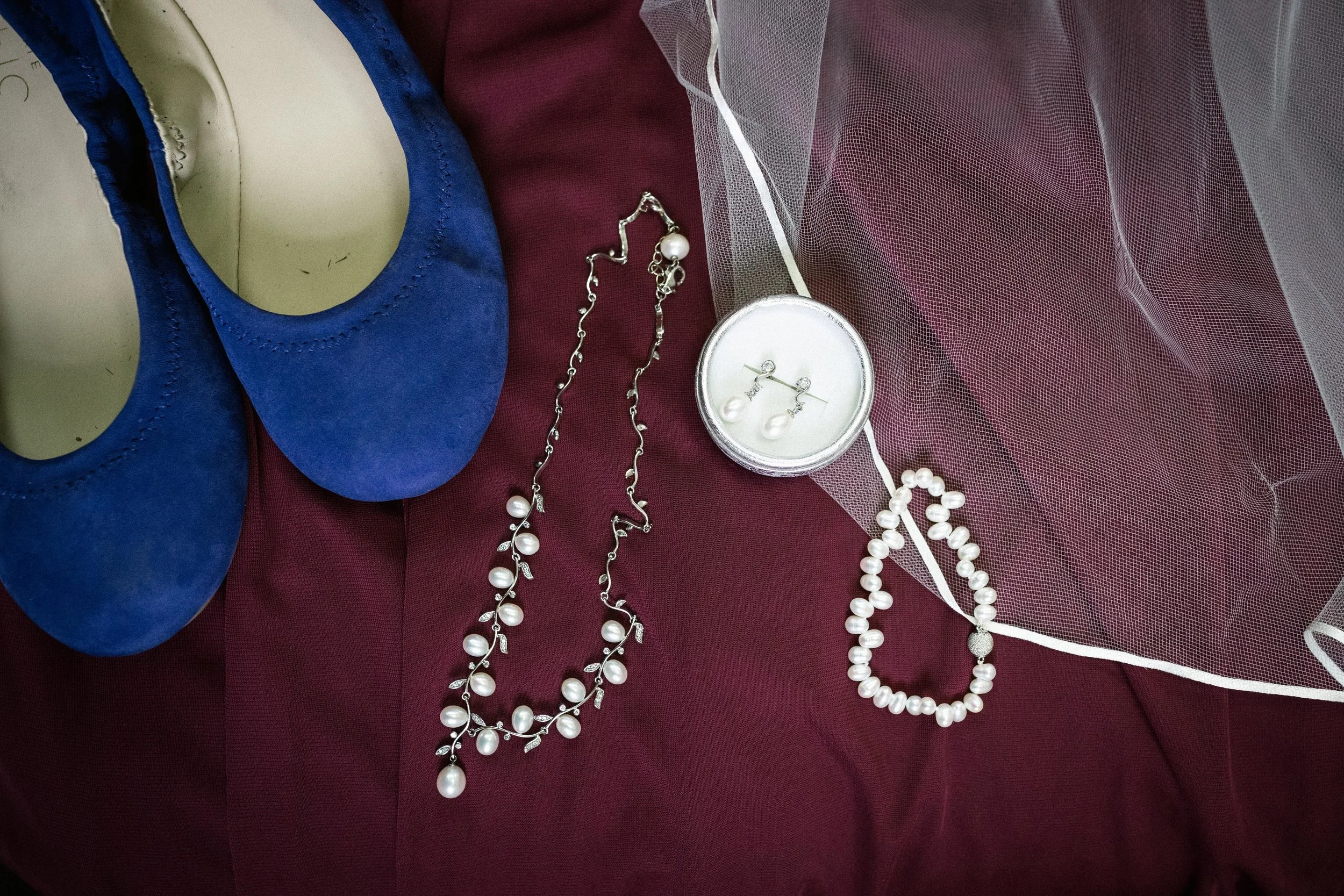 Brooke&Andrew-SneakPeekBLOG-5.jpg