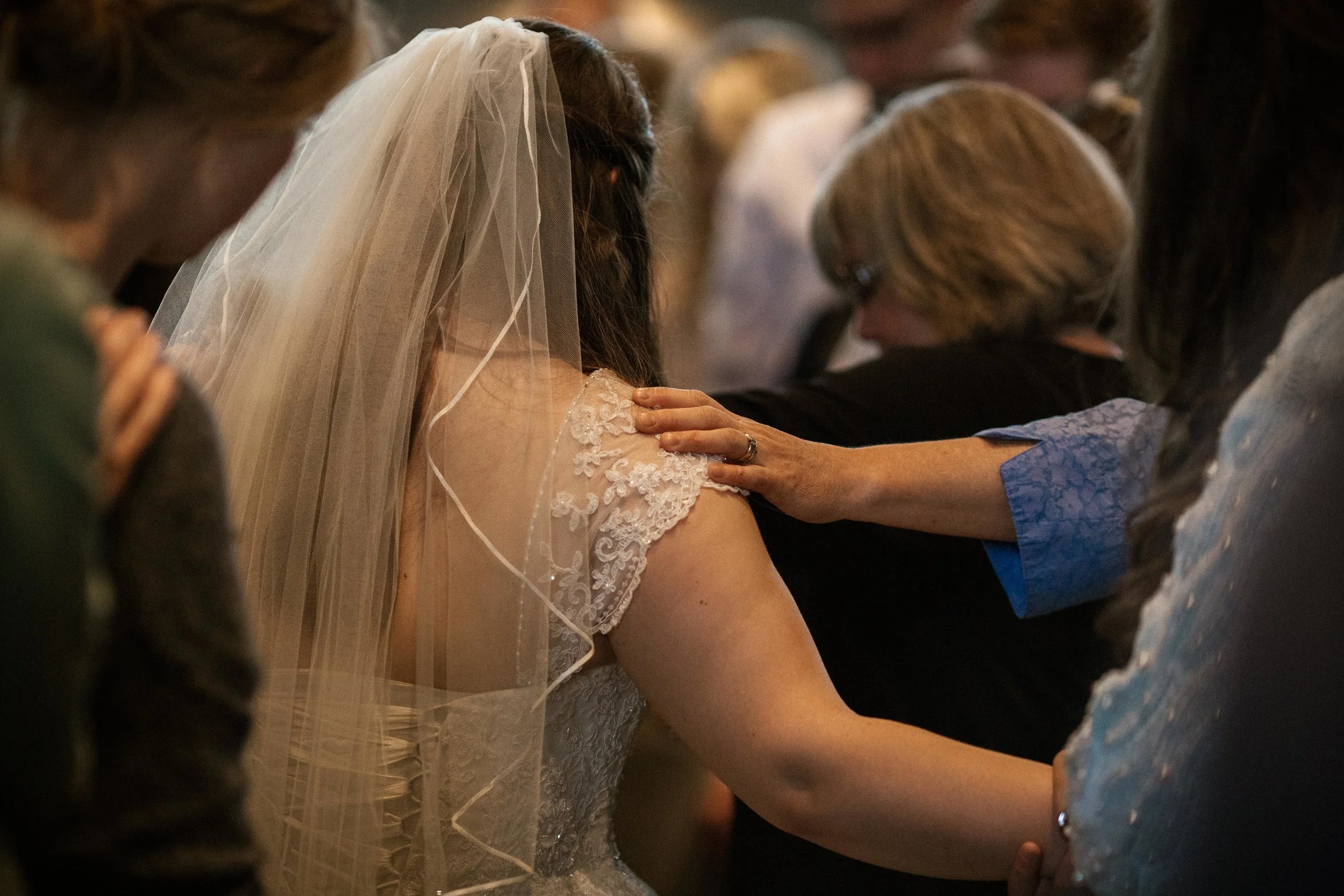 Brooke&Andrew-SneakPeekBLOG-41.jpg
