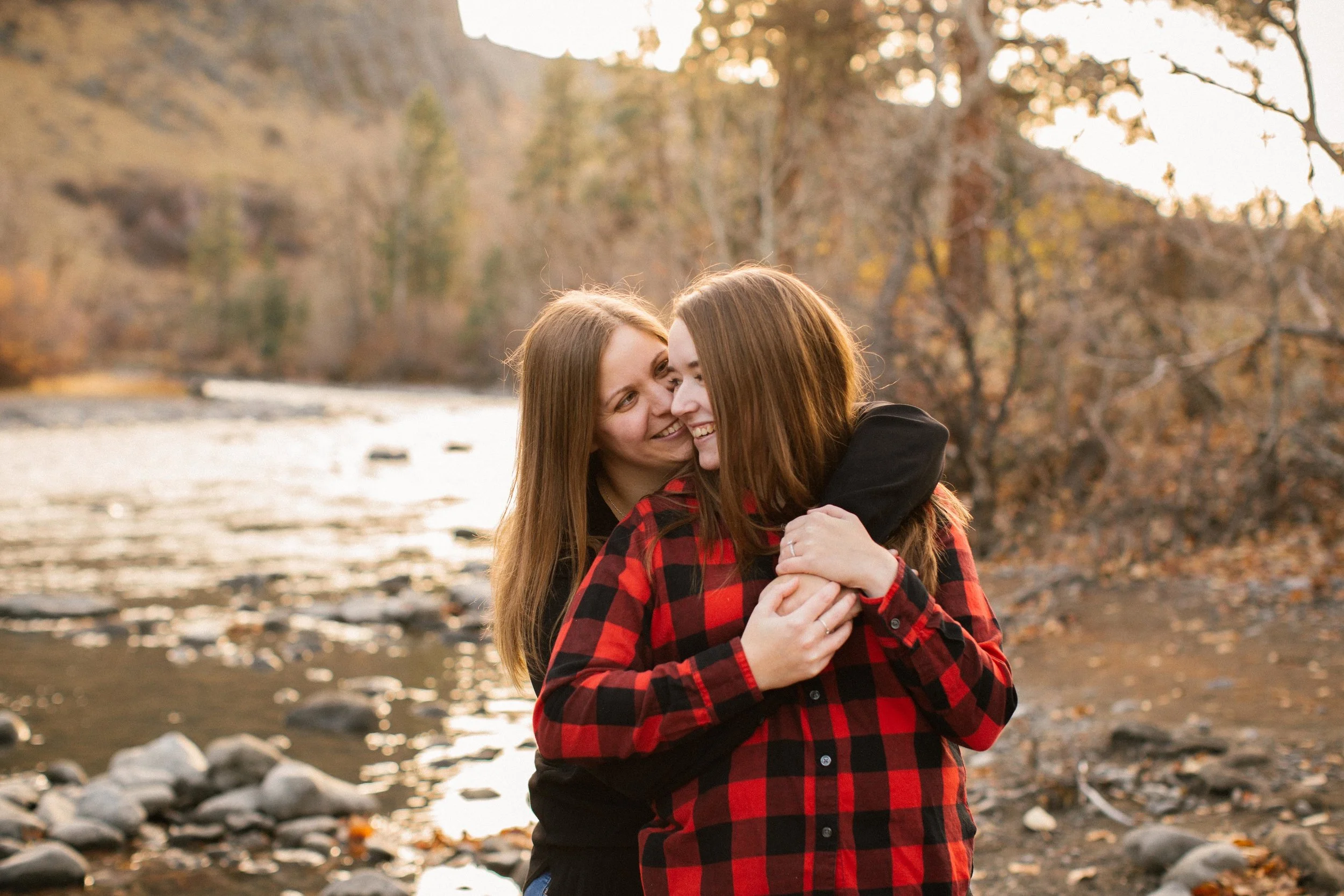 Jamie&Britany-Engaged BLOG-58.jpg