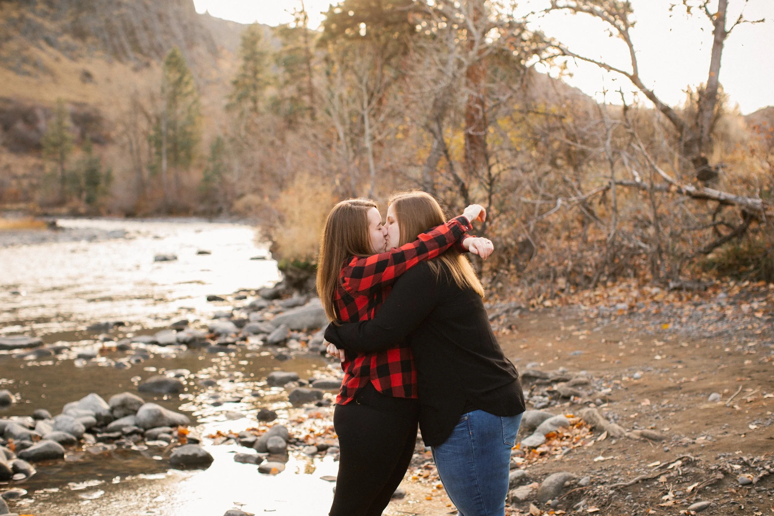 Jamie&Britany-Engaged BLOG-59.jpg