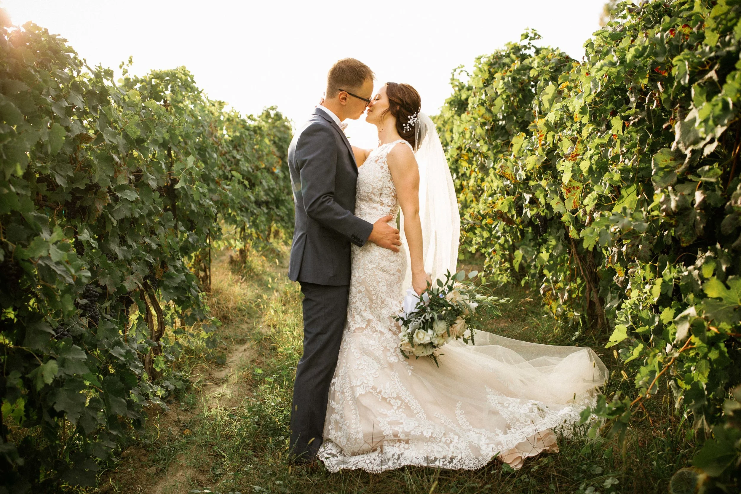 Alyssa&Tanner-SneakPeek-90.jpg