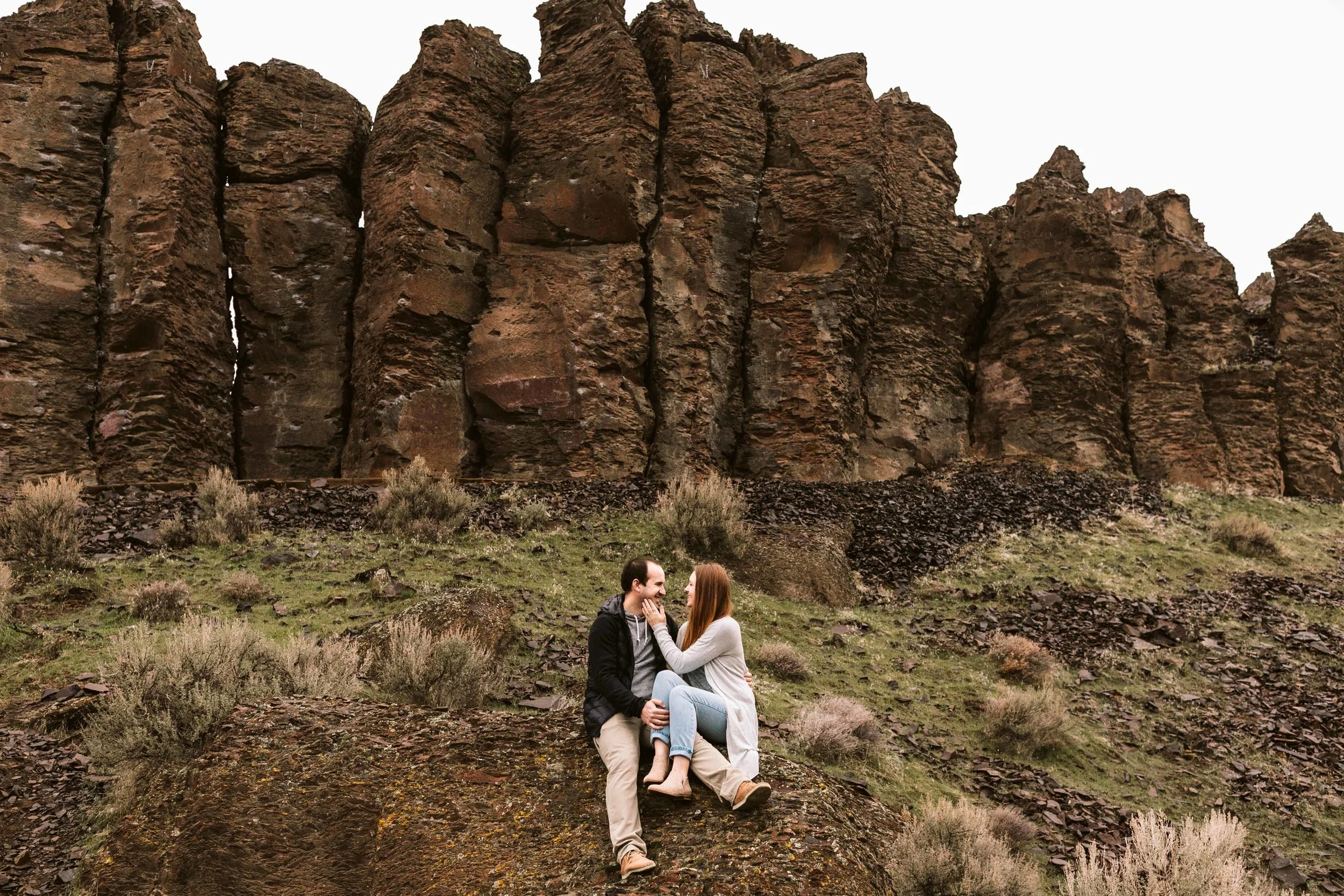 the-feathers-engagement-photos-15.jpg