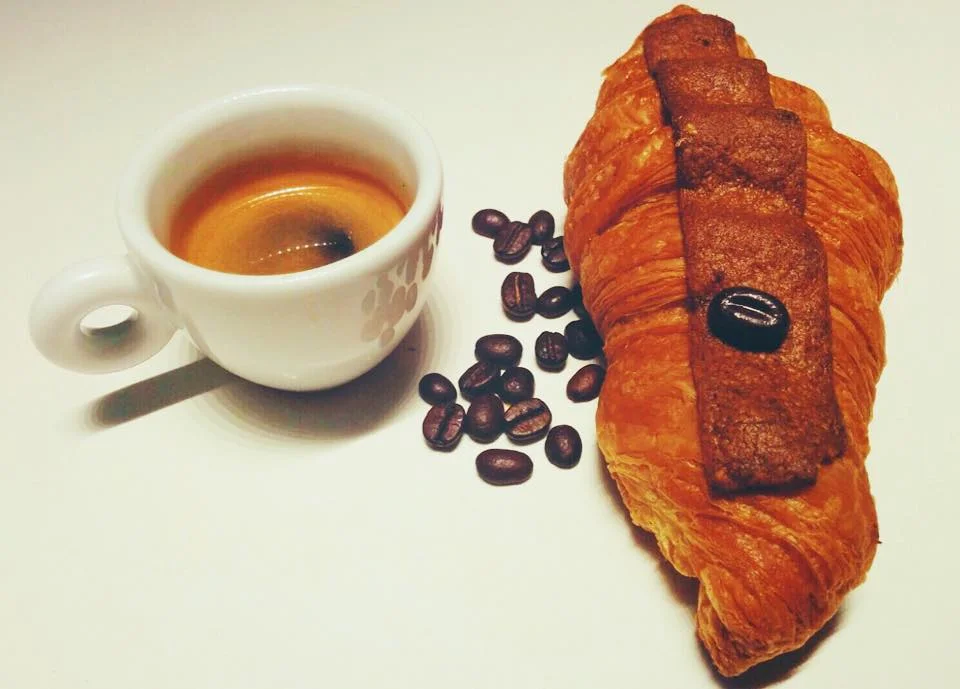 Octubre, café