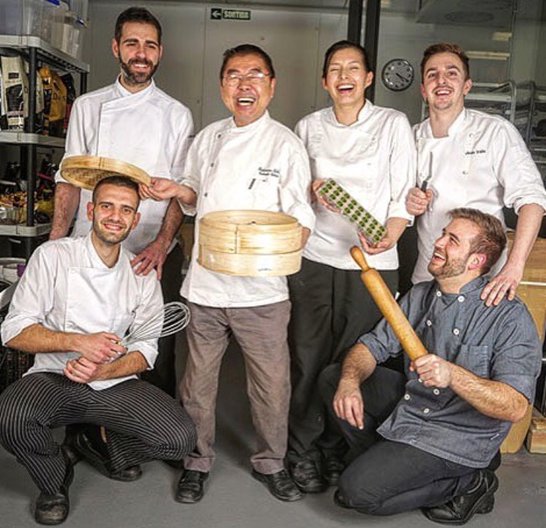Equipo del obrador de la pastelería