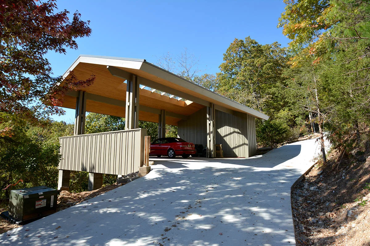 1 carport.jpg