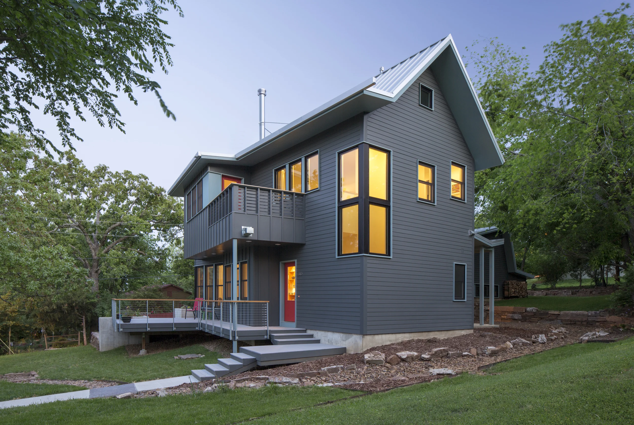 219C0029a SE Corner MINUS AC.jpg