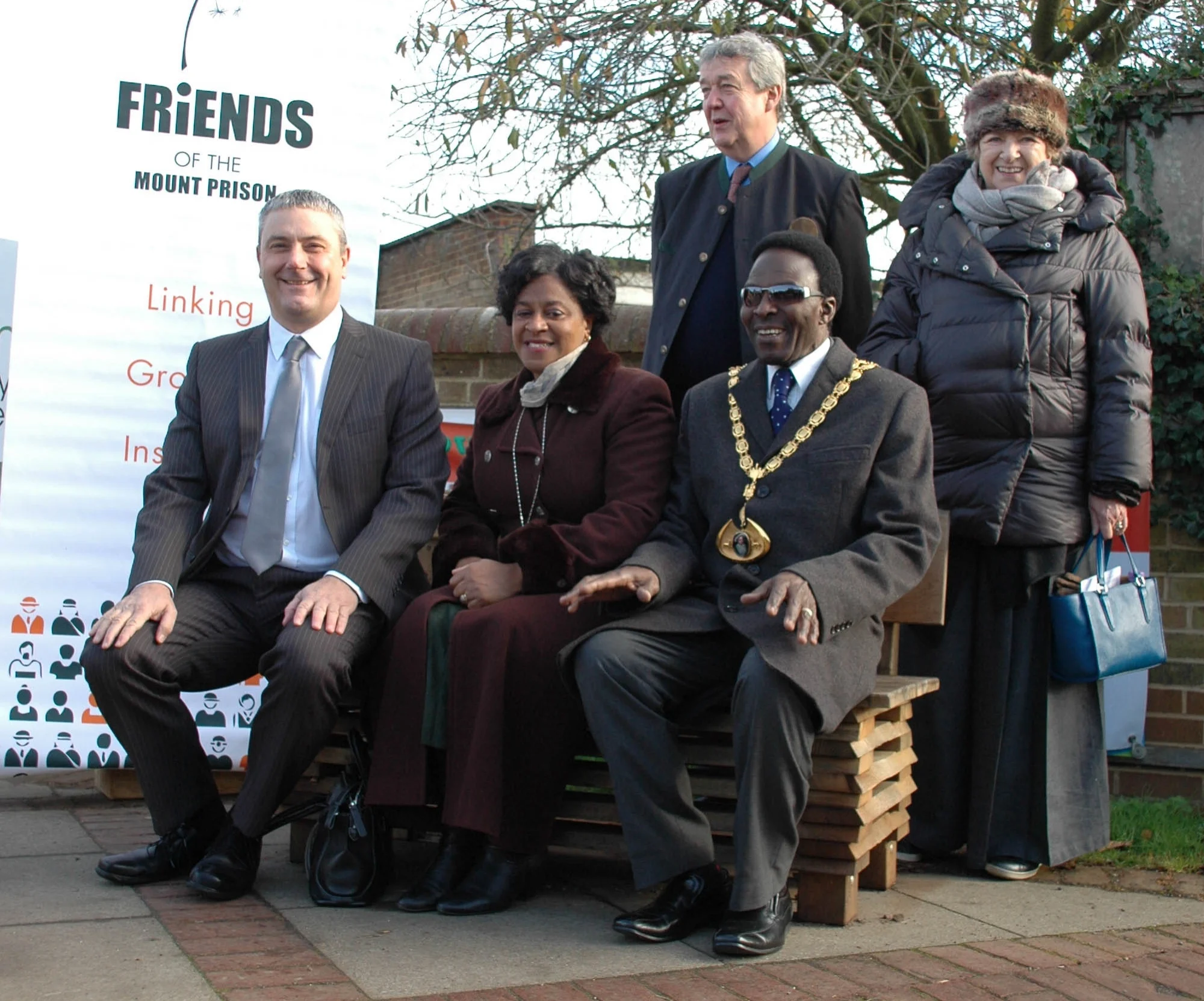 Friends of The Mount Prison reveal oak bench donated to Bovingdon village