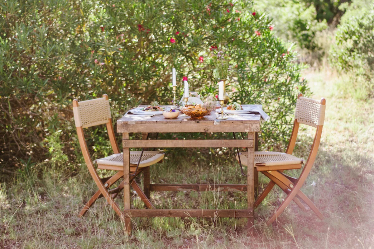 Styled Shoot: Gypsy Picnic in the Texas Hill Country