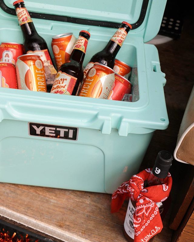 we have an important monday morning question for you: what are you doing to keep your beer cold on game day?! 🍻 enter to win our texas-sized giveaway to elevate your game day tailgate experience!! check out our post on friday + follow the rules to q