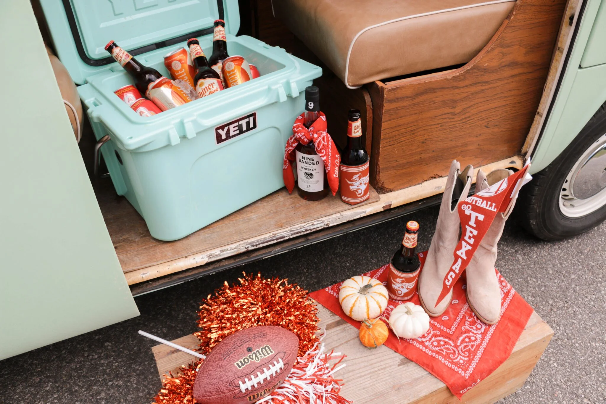 Vannagram Tailgate prizes photo2.jpeg
