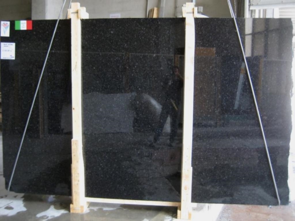BLACK ANTIQUE