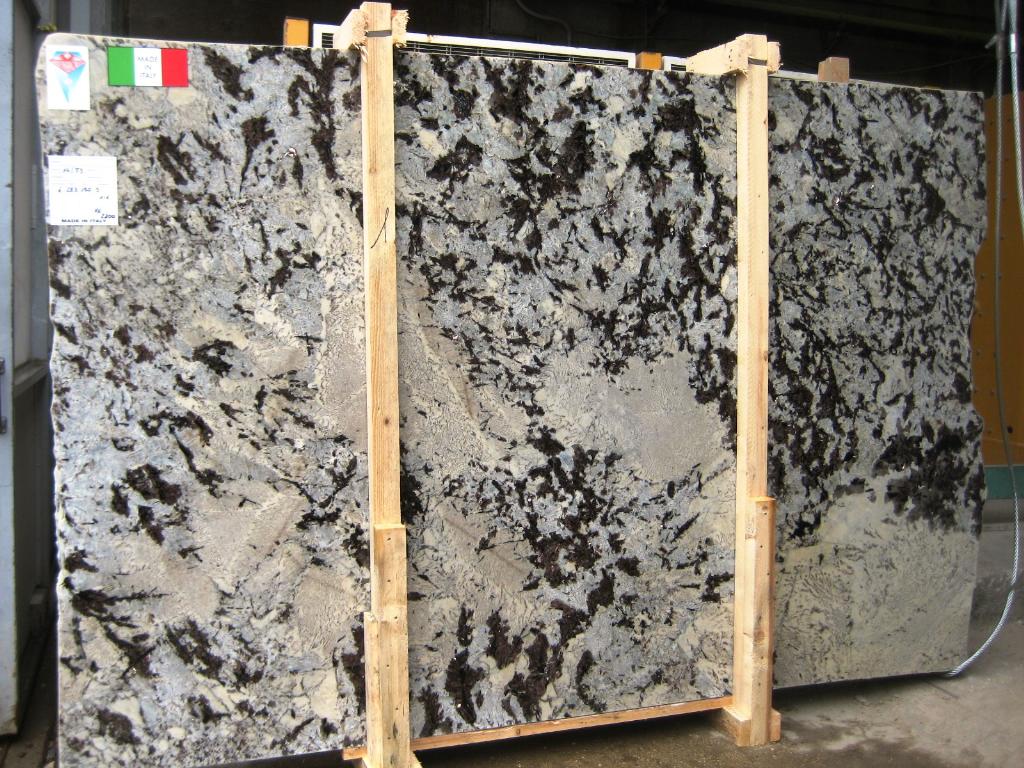 Delcatus White