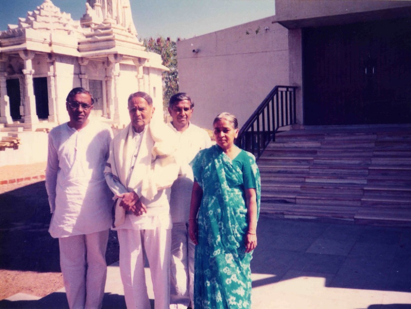 Bapuji in Ashram 1.jpg