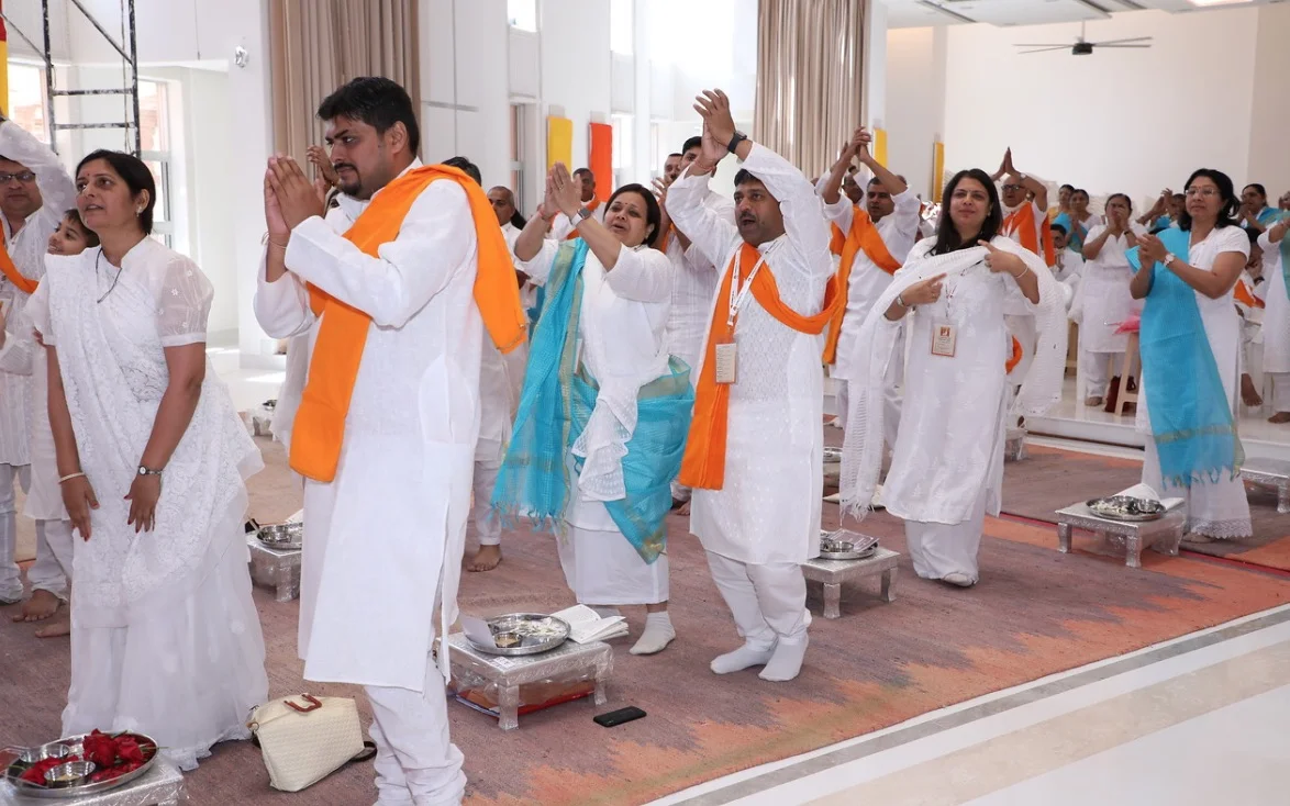 Raj Mandir Pratishtha 18.jpg