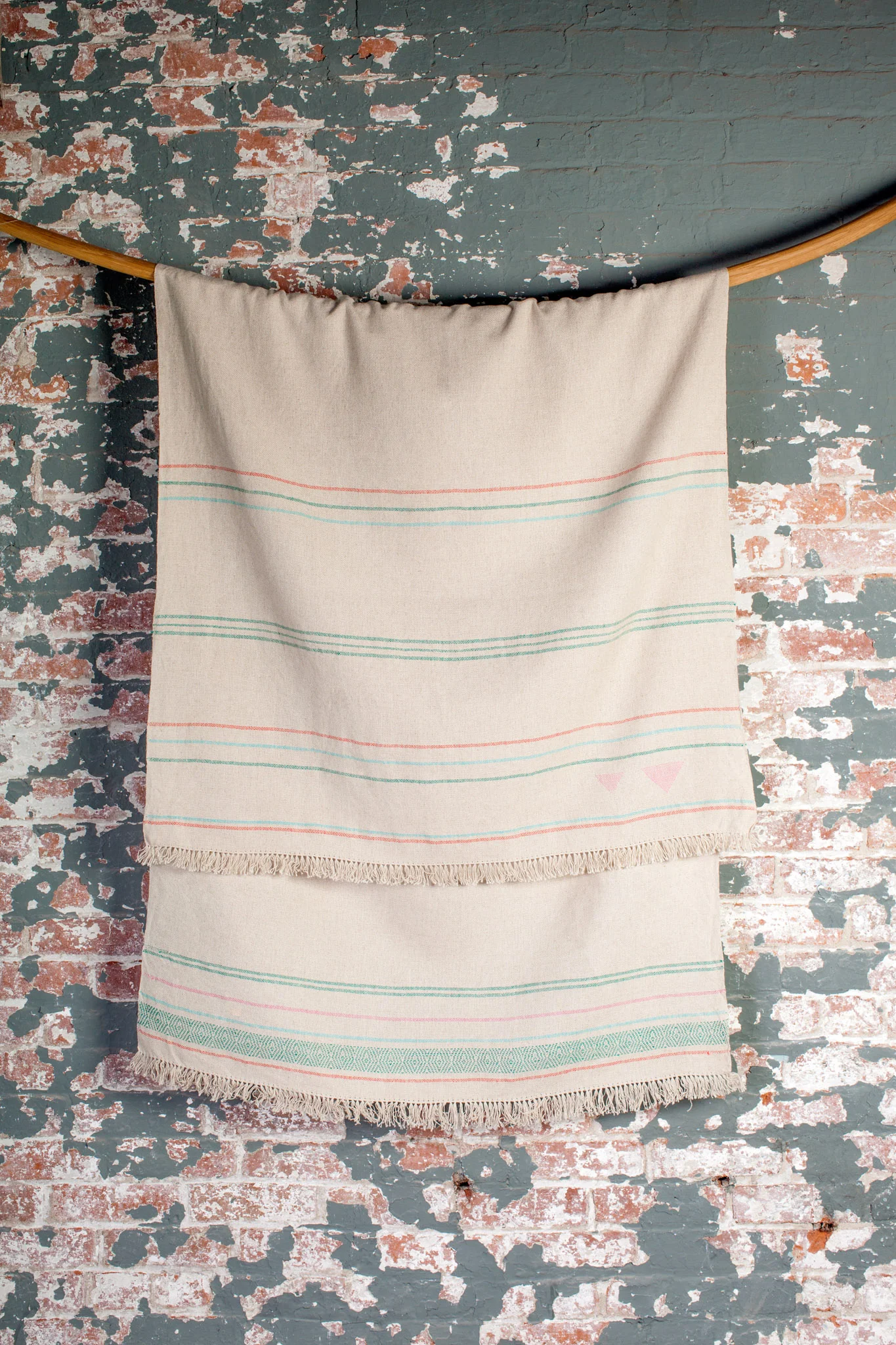 MargotHandwoven_©AkemiHiatt_Linen1.jpg